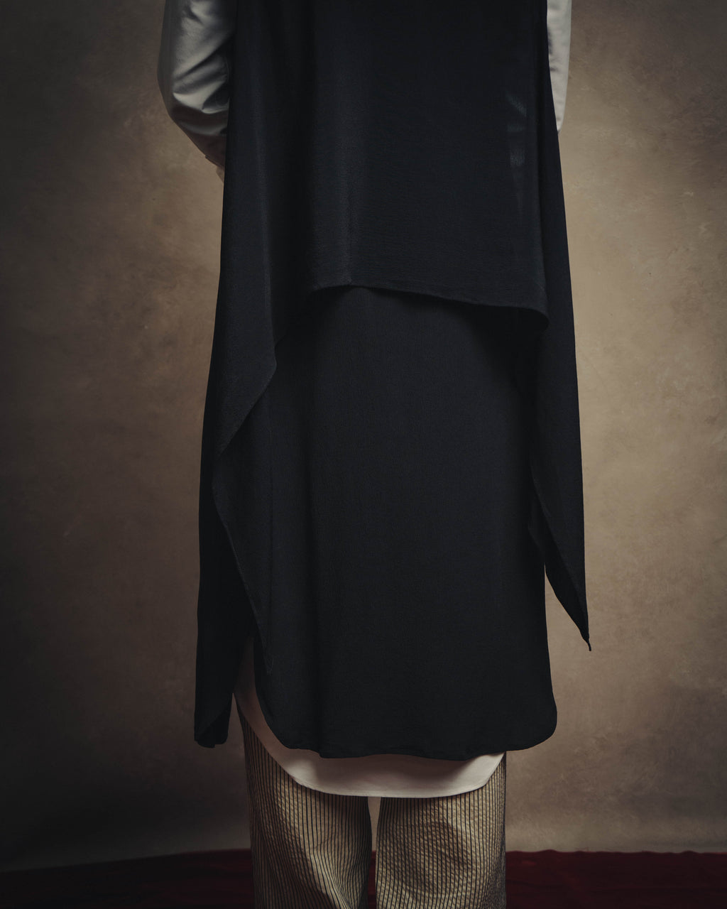 -SPECIAL- “HERMÈS“ 00’s-10’s Sleeveless silk draped shirt dress