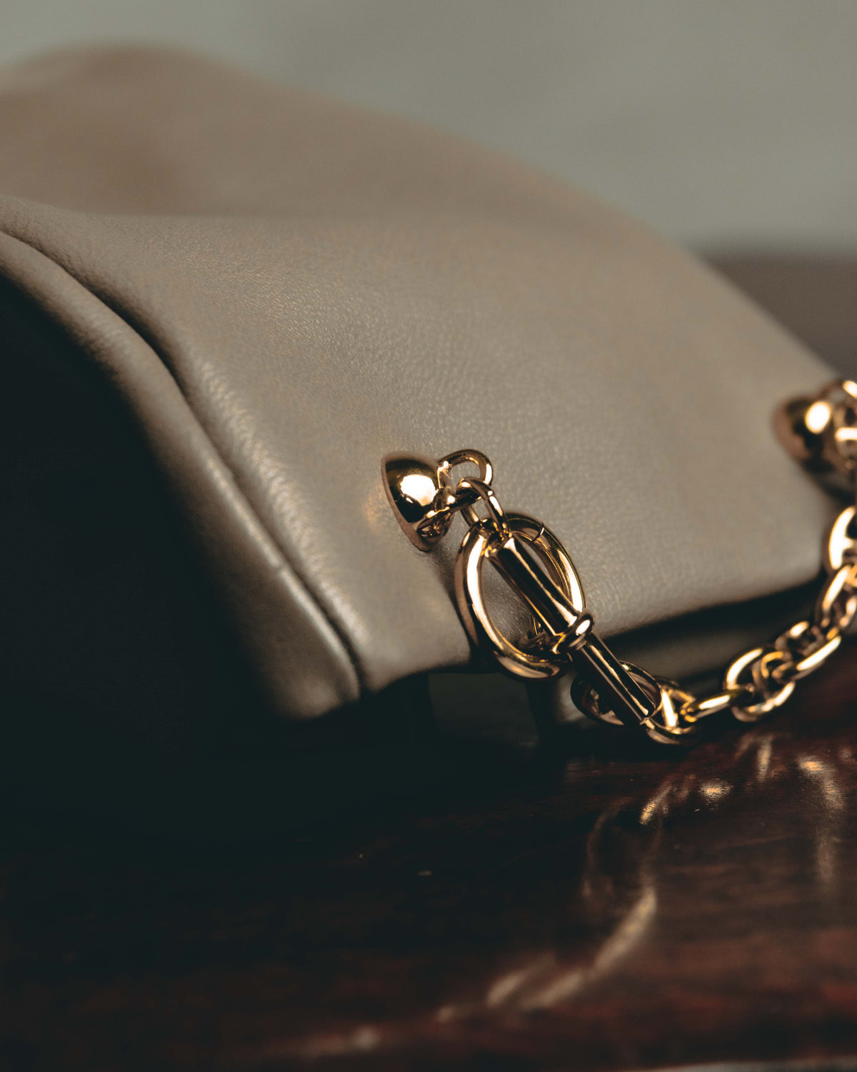 -SPECIAL- "Hermès" 20's Luxurious chain detailed lambskin leather gloves