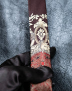 "GIANFRANCO FERRE" Beautiful botanical and frame design necktie