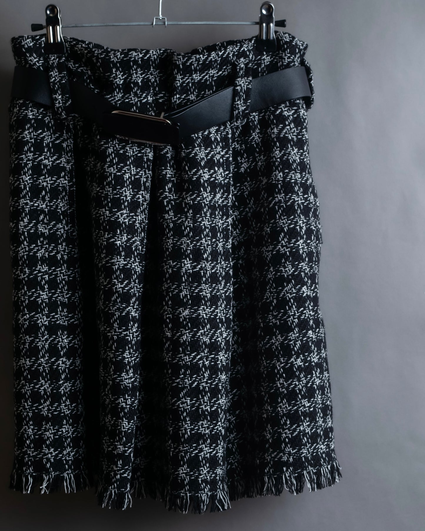 "LOUIS VUITTON" Houndstooth fringe design belted skirt