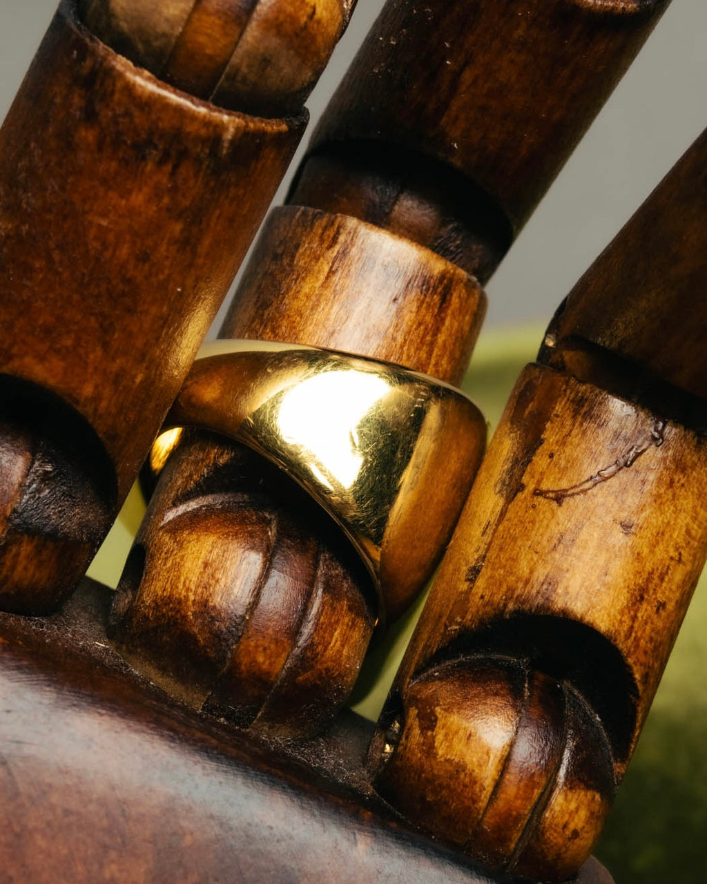 "Chloé" 2010's Amber resin statement ring