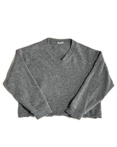 MIU MIU
/ Back Logo Cut Off Short Knit Sweater Gray