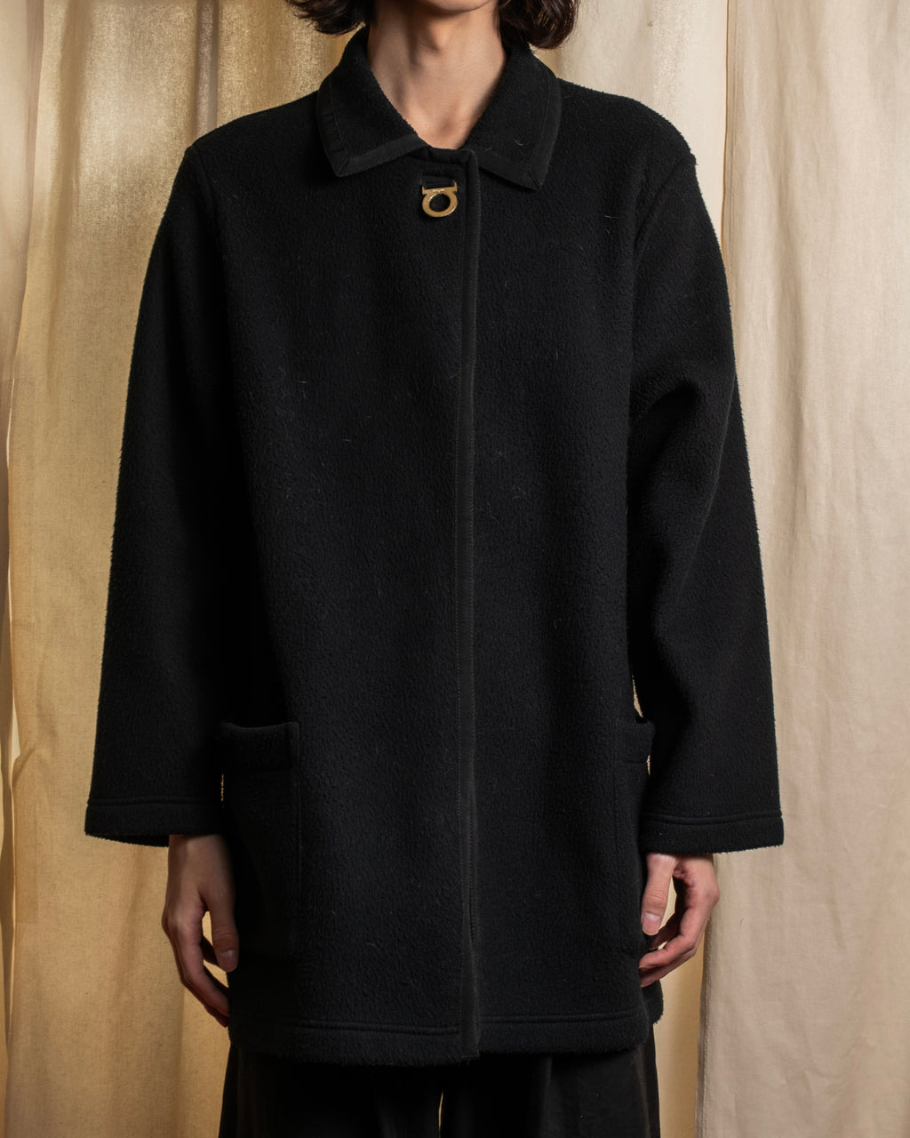 "Salvatore Ferragamo" 90's-00's Gancini motif design box silhouette jacket