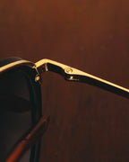-SPECIAL- “GUCCI” 2010’s Oversized titanium and acetate sunglasses