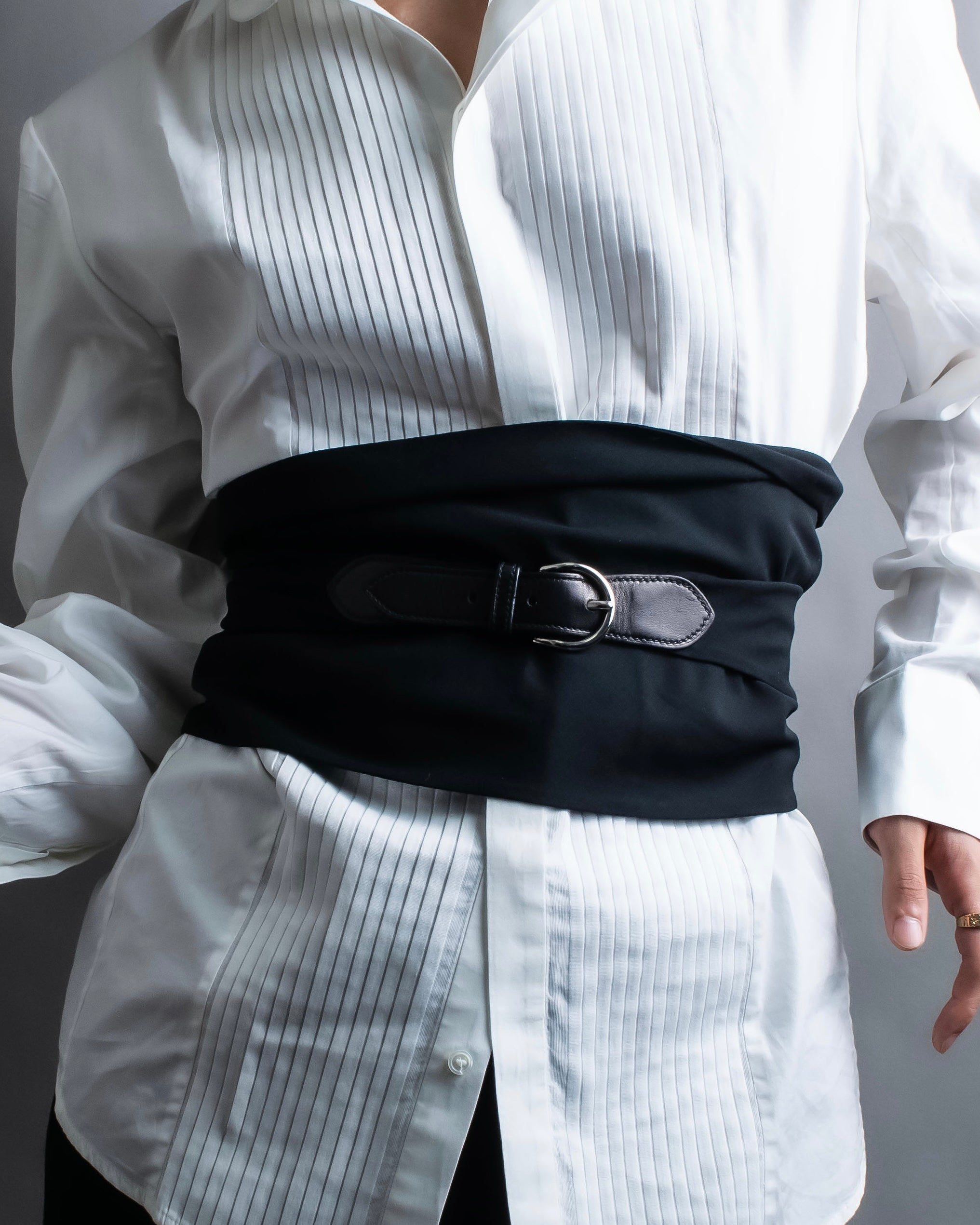 "HERMES" Multi way stole docking corset