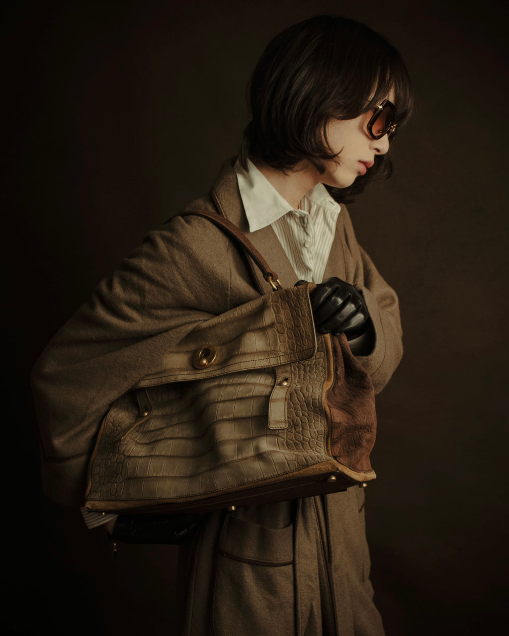 –SPECIAL– "YVES SAINT LAURENT"
2008-2012 Croc embossed suede muse two bag