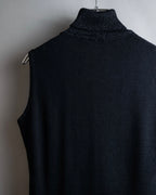 "VERSACE" High neck design sleeveless knit pullover