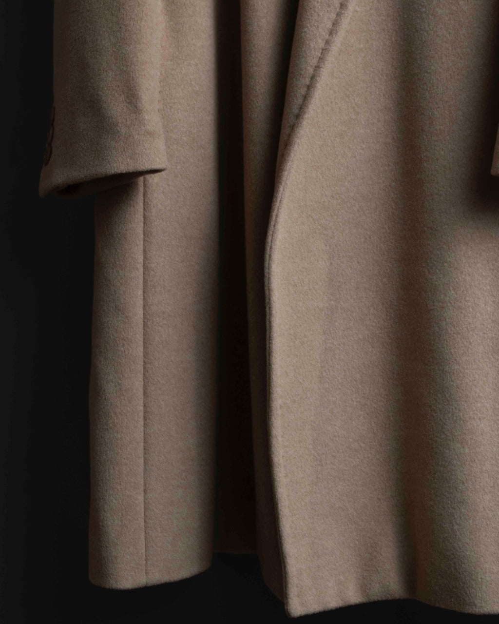 "Max Mara" Buttonless straight line beige chester coat