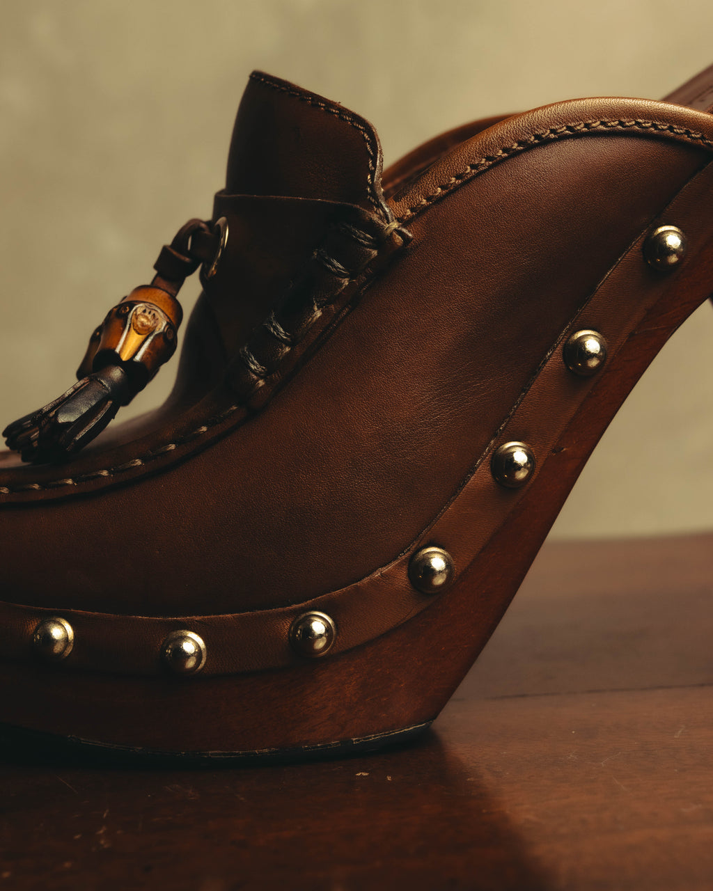 “GUCCI” 00’s Bamboo tassel studded platform mules