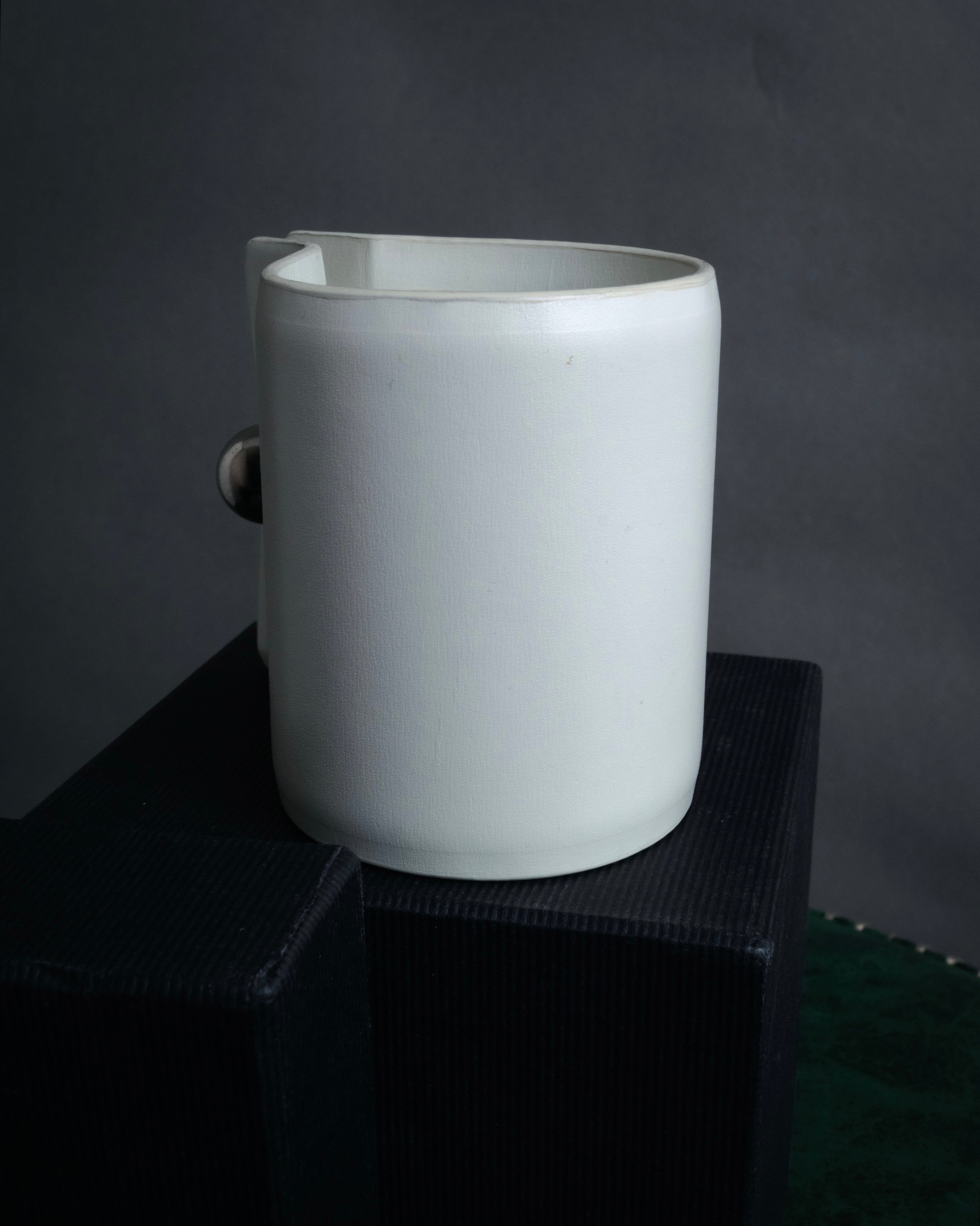 “JIL SANDER” 2020’s Sculptural leather cuff bangle