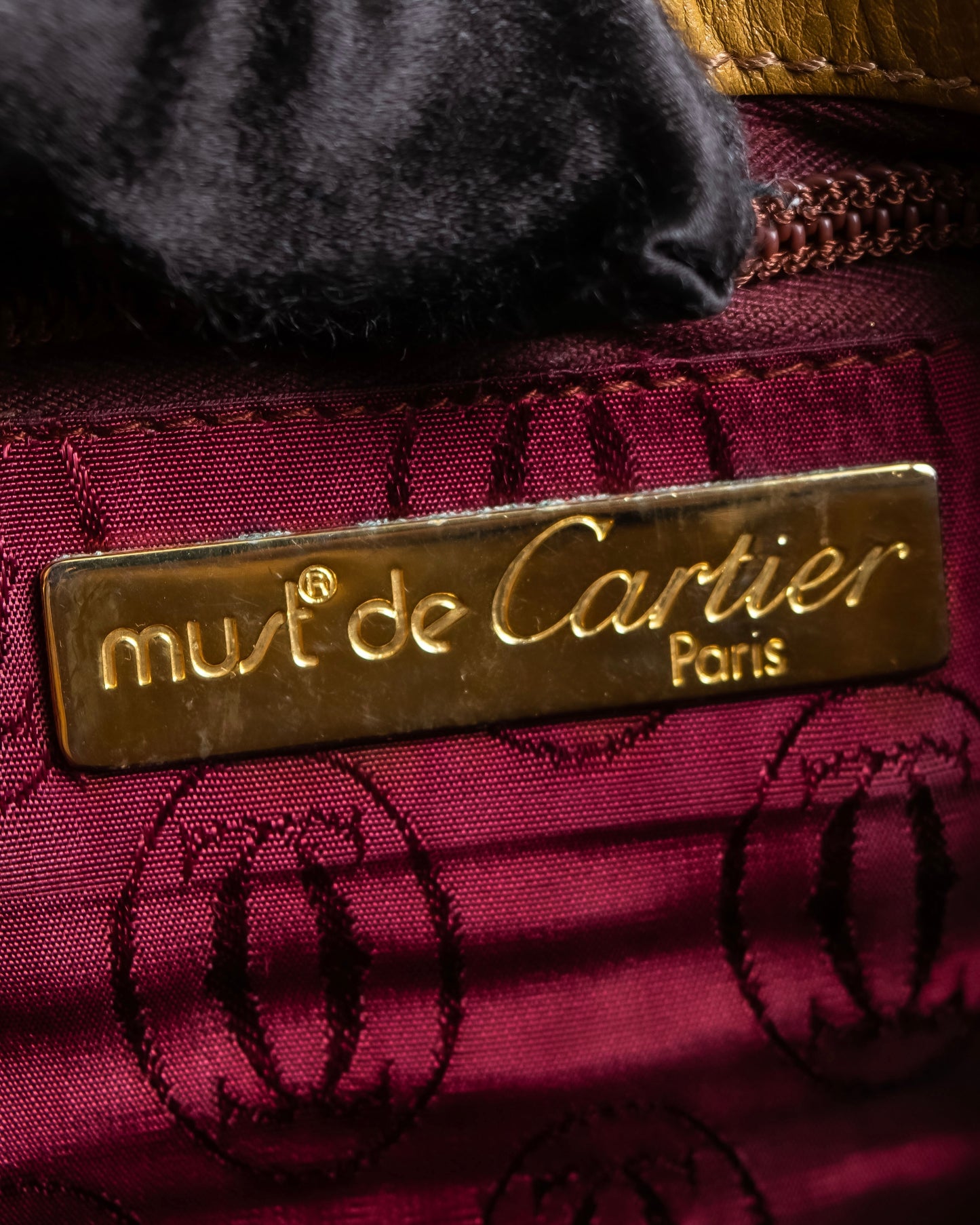 "Cartier" Mast series bicolor piping design shoulder bag