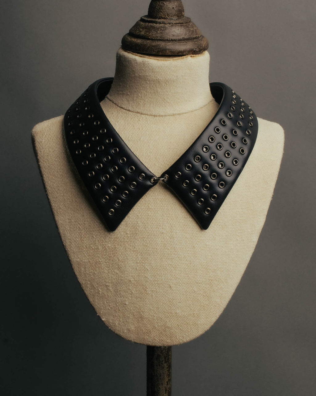 –SPECIAL– "Christian Dior" Late 2000s-2020s Eyelet leather choker necklace