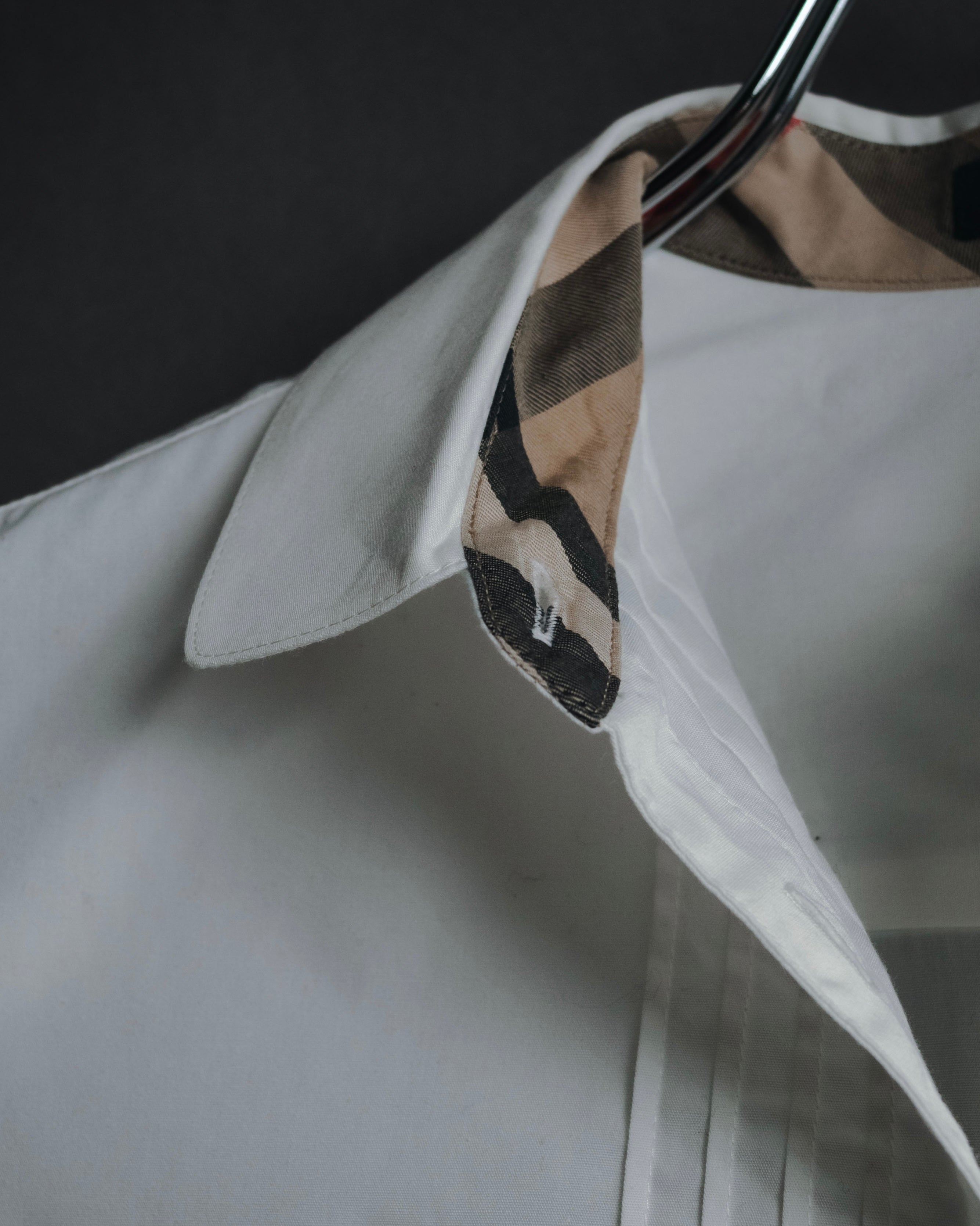 "BURBERRY LONDON" 2010-2014 pintuck tuxedo-front dress shirt