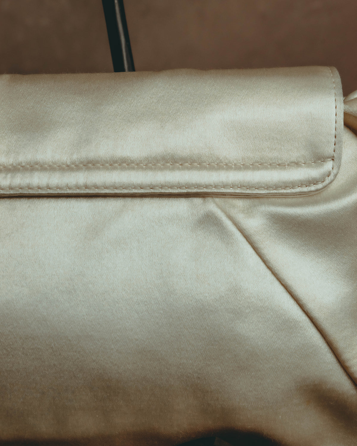 -SPECIAL- “Yves Saint Laurent rive gauche” 00’s Satin double horn shoulder bag