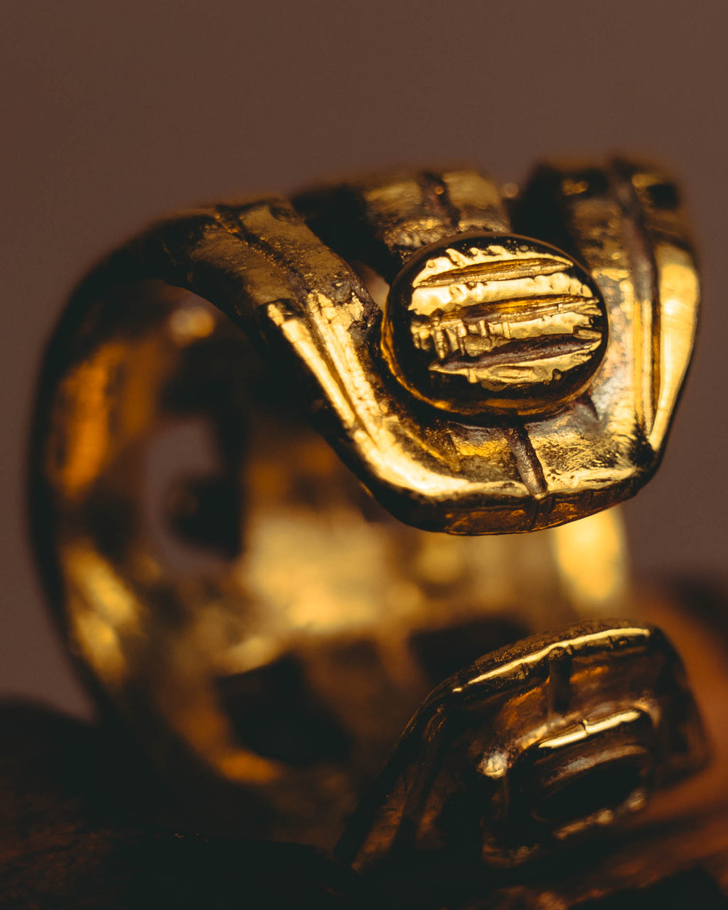 -SPECIAL- “CHANEL” 1996 Spring Collection Lattice CC wide band ring