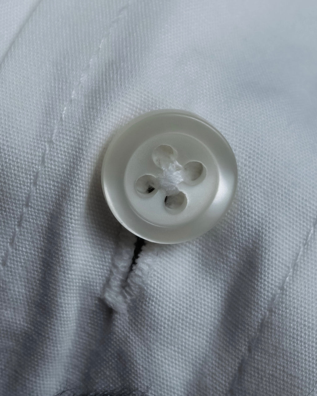 "Christian Dior" Pintuck design wide spread collar dress shirt