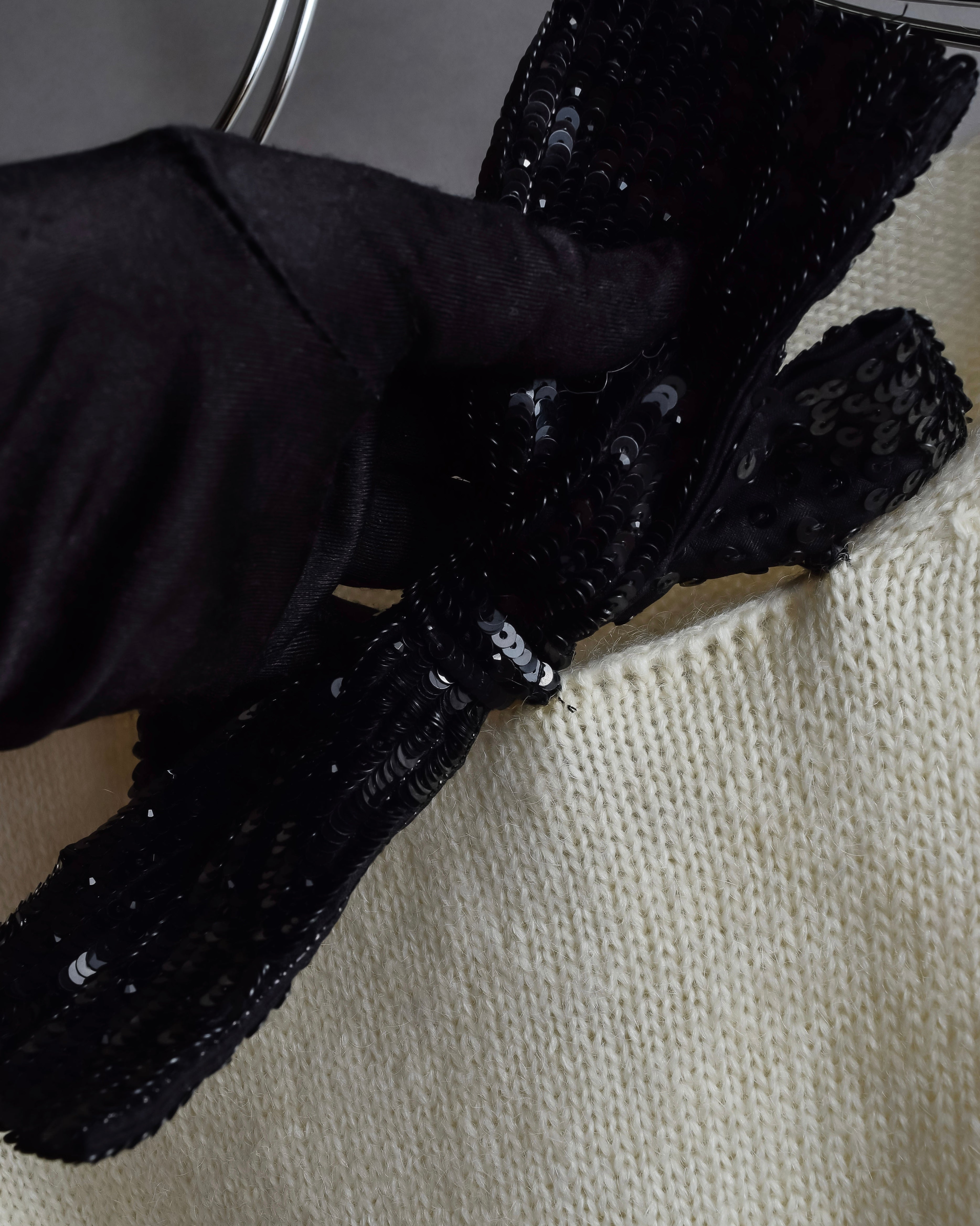 "Saint Laurent" Sequin ribbon design shoulder structure knit