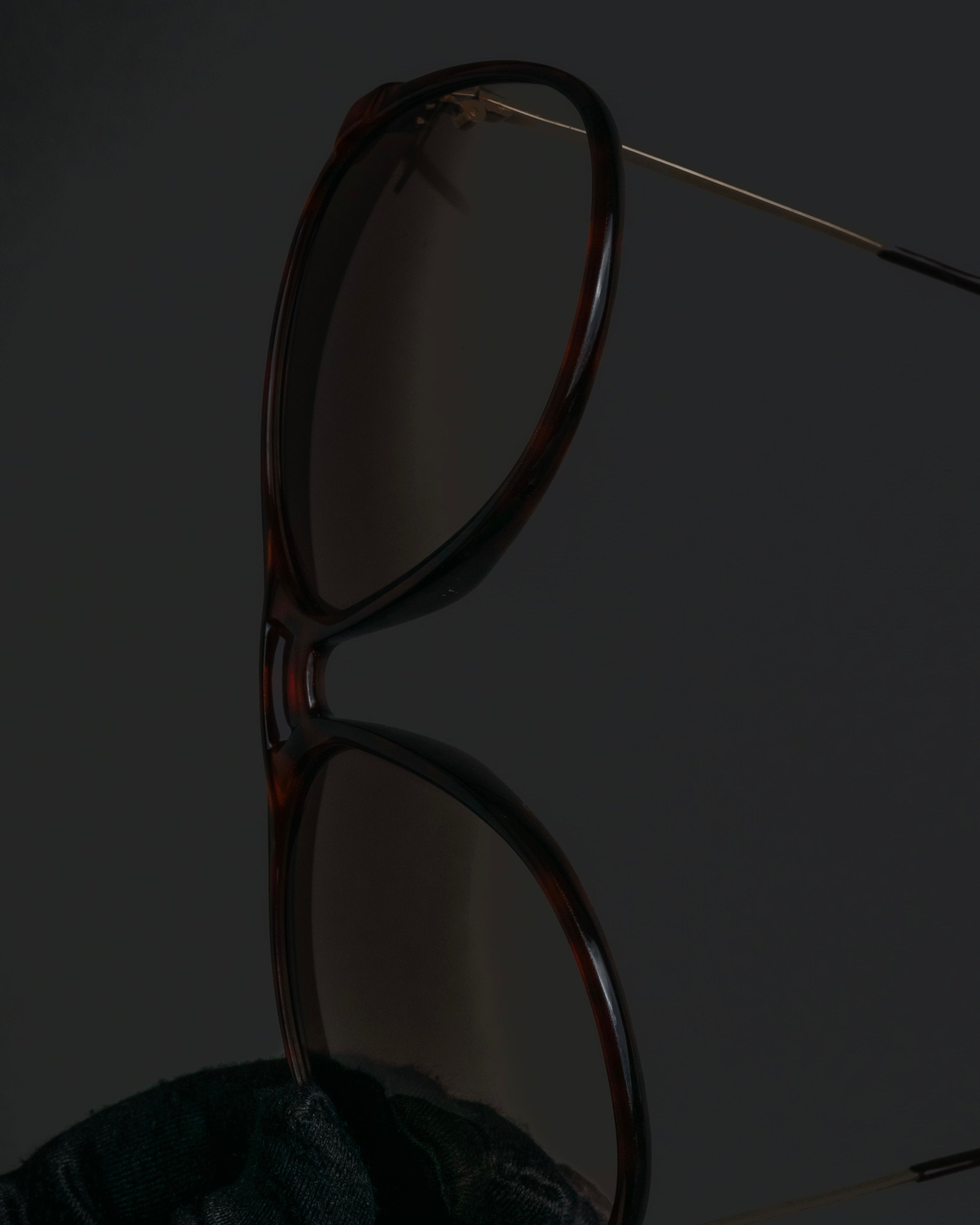 “Christian Dior MONSIEUR”
80’s Oversized aviator sunglasses