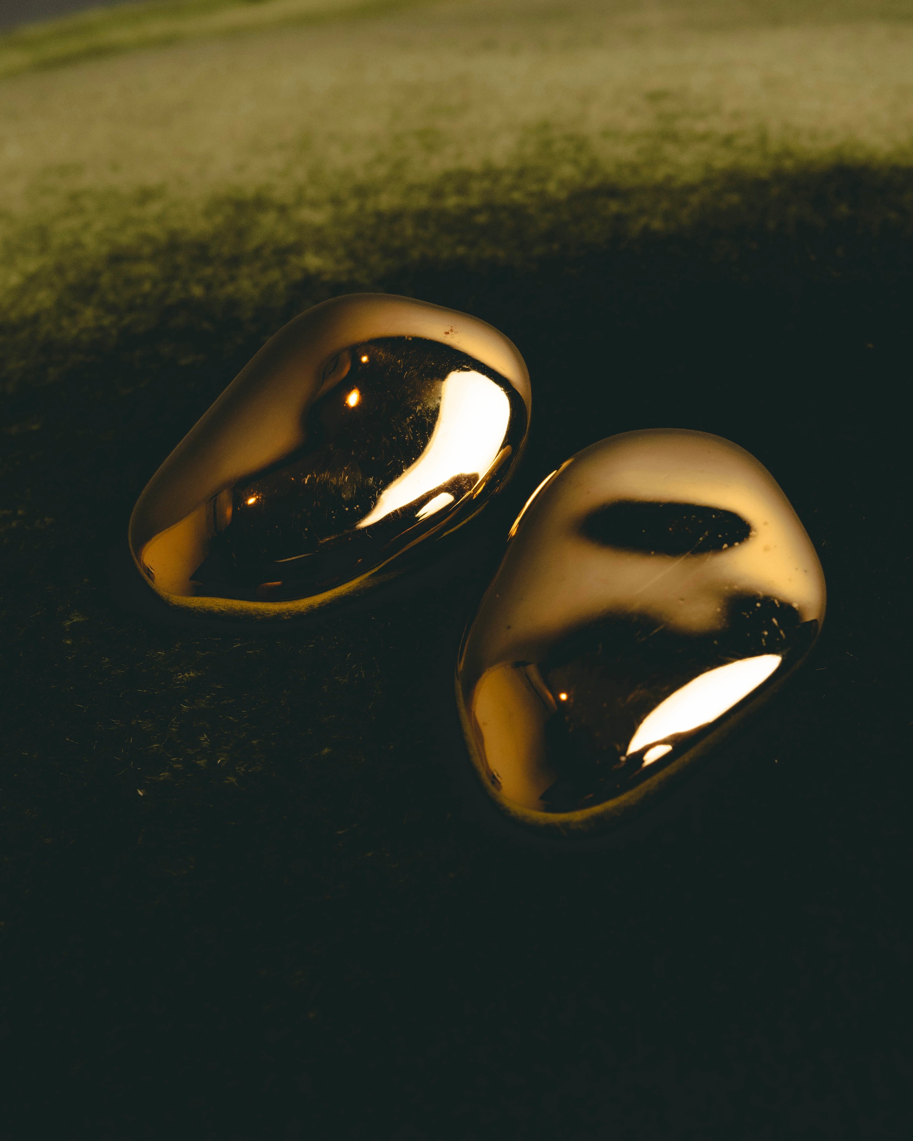 "Yves Saint Laurent" 80's-90's Sculptural gold tone clip-on earrings