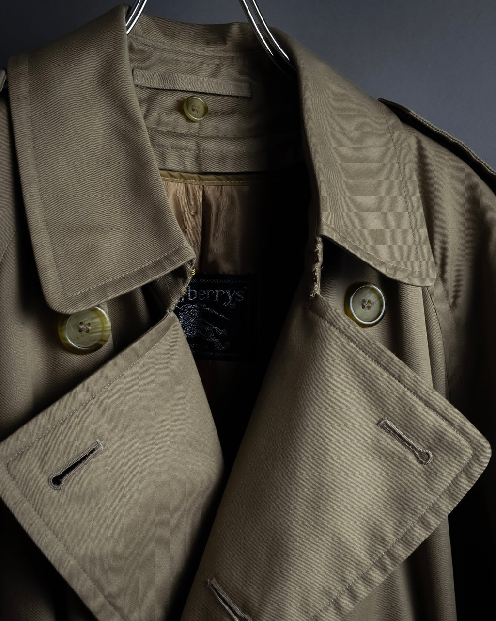"BURBERRYS" Traditional detail double-breasted stand color trench coat