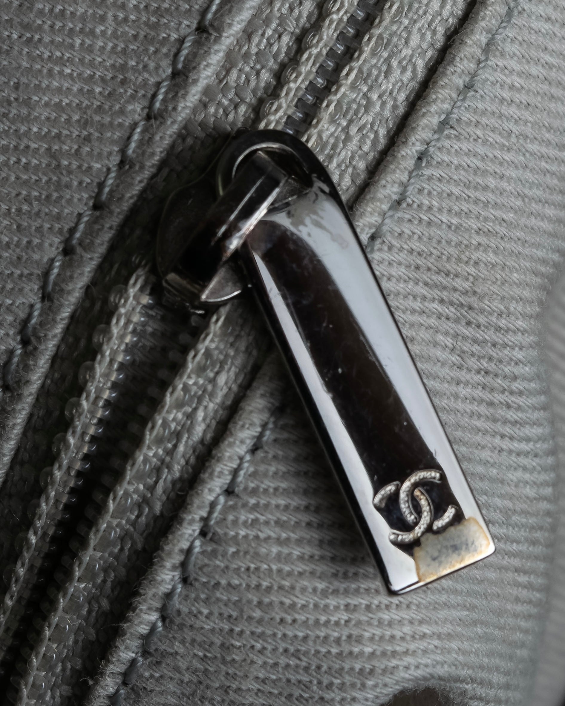 "CHANEL" Karl Lagerfeld design Matelasse chain Black shoulder bag