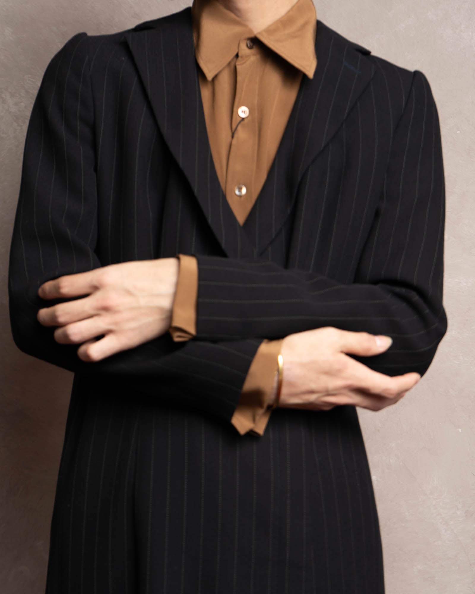 –SPECIAL– "GIORGIO ARMANI"
90’s Borgonuovo 21 pinstripe fly front long coat