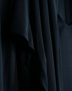 "GUCCI" Front garment attached V-neck dress