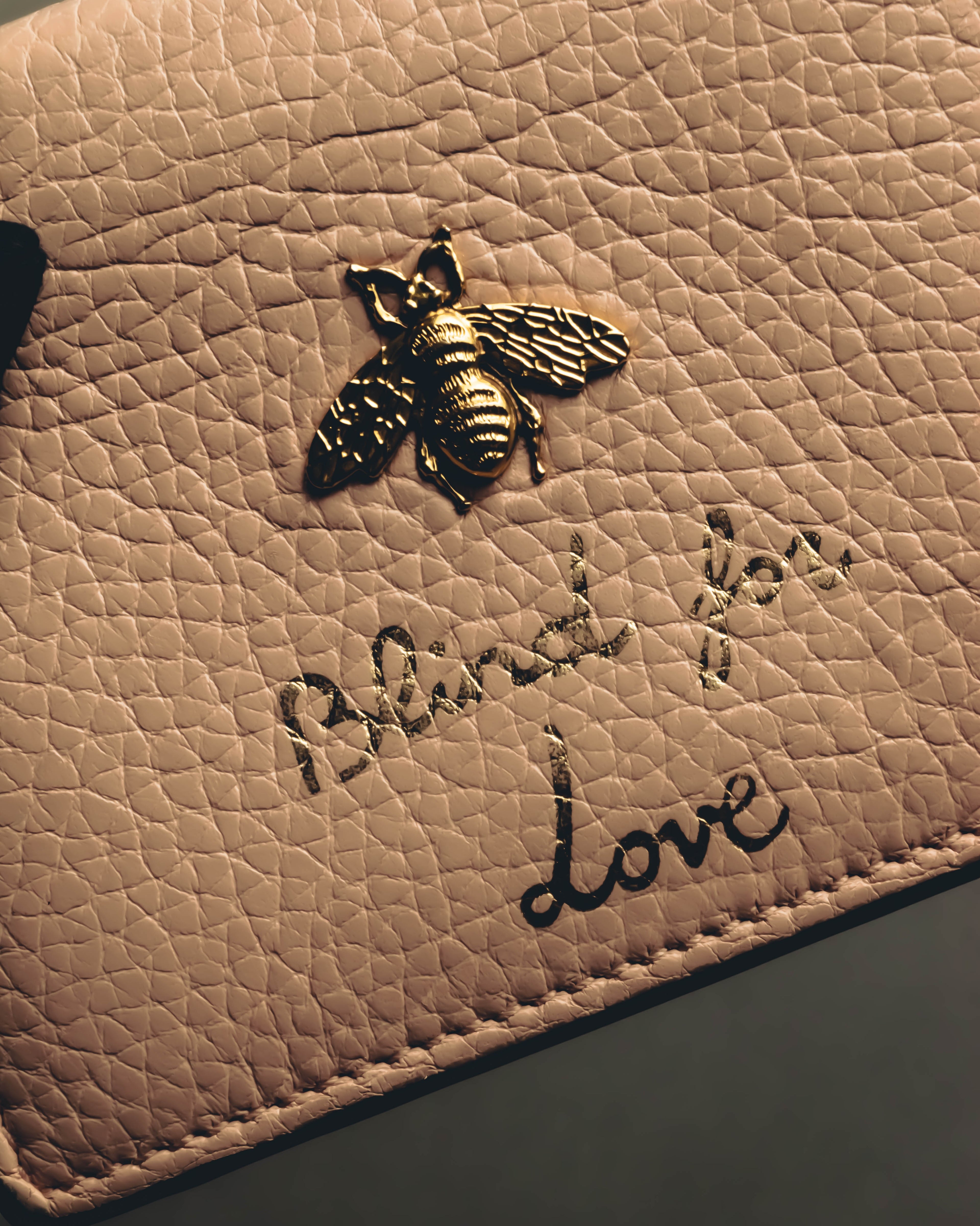 "GUCCI" 2010's-20's Pink bee motif trifold wallet
