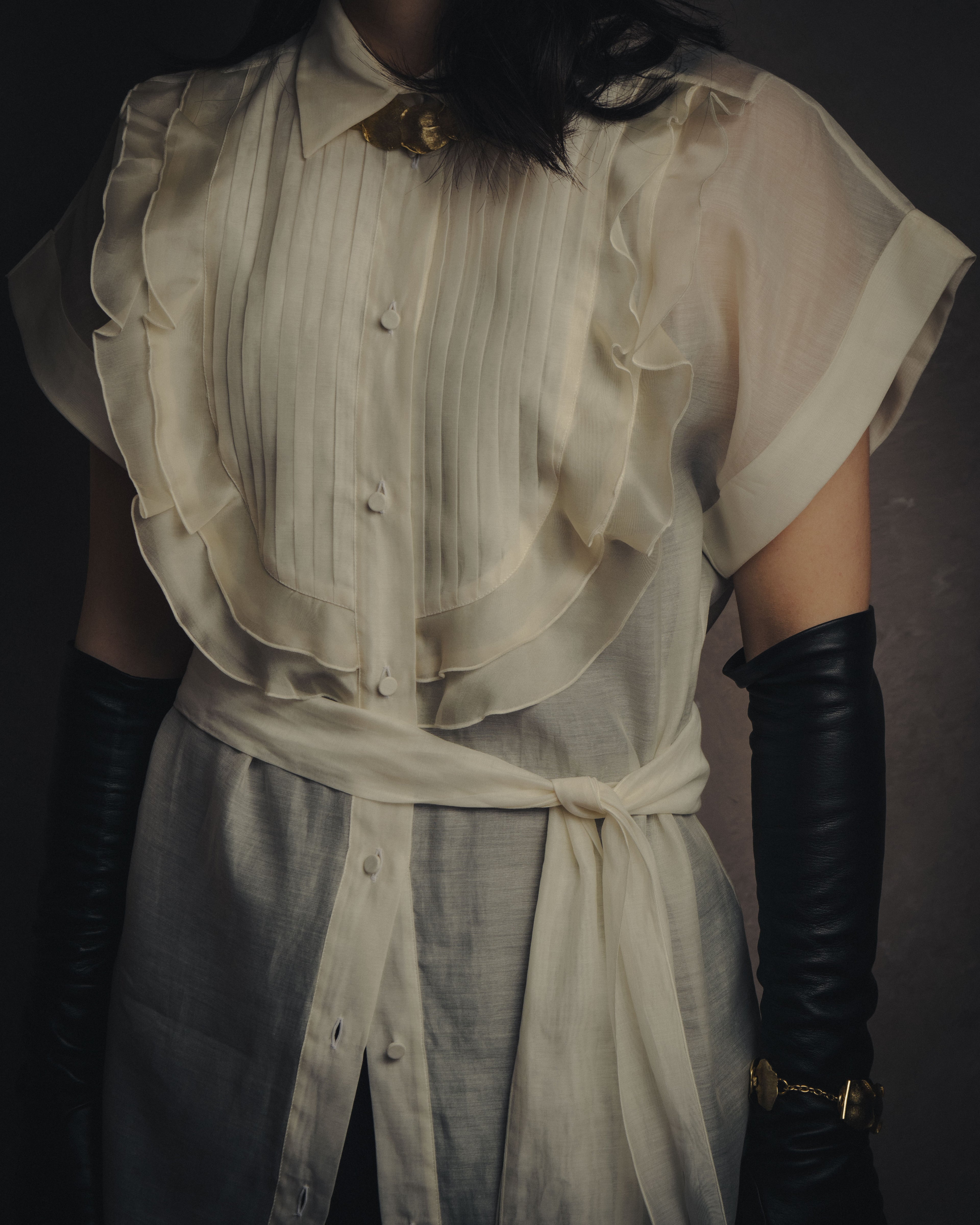 -SPECIAL- “VALENTINO ROMA” 2000’s sheer bow tie ruffled blouse