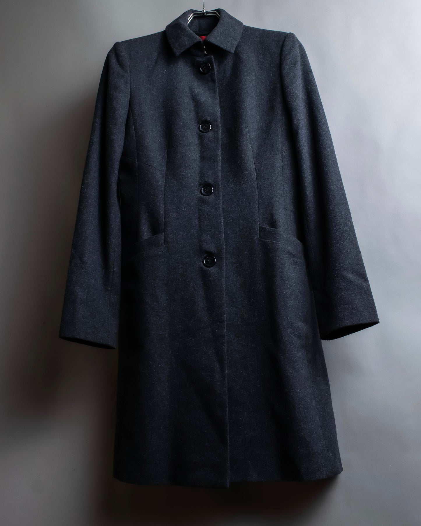 "HUGO BOSS" Waist shaped mid length soutien collar coat