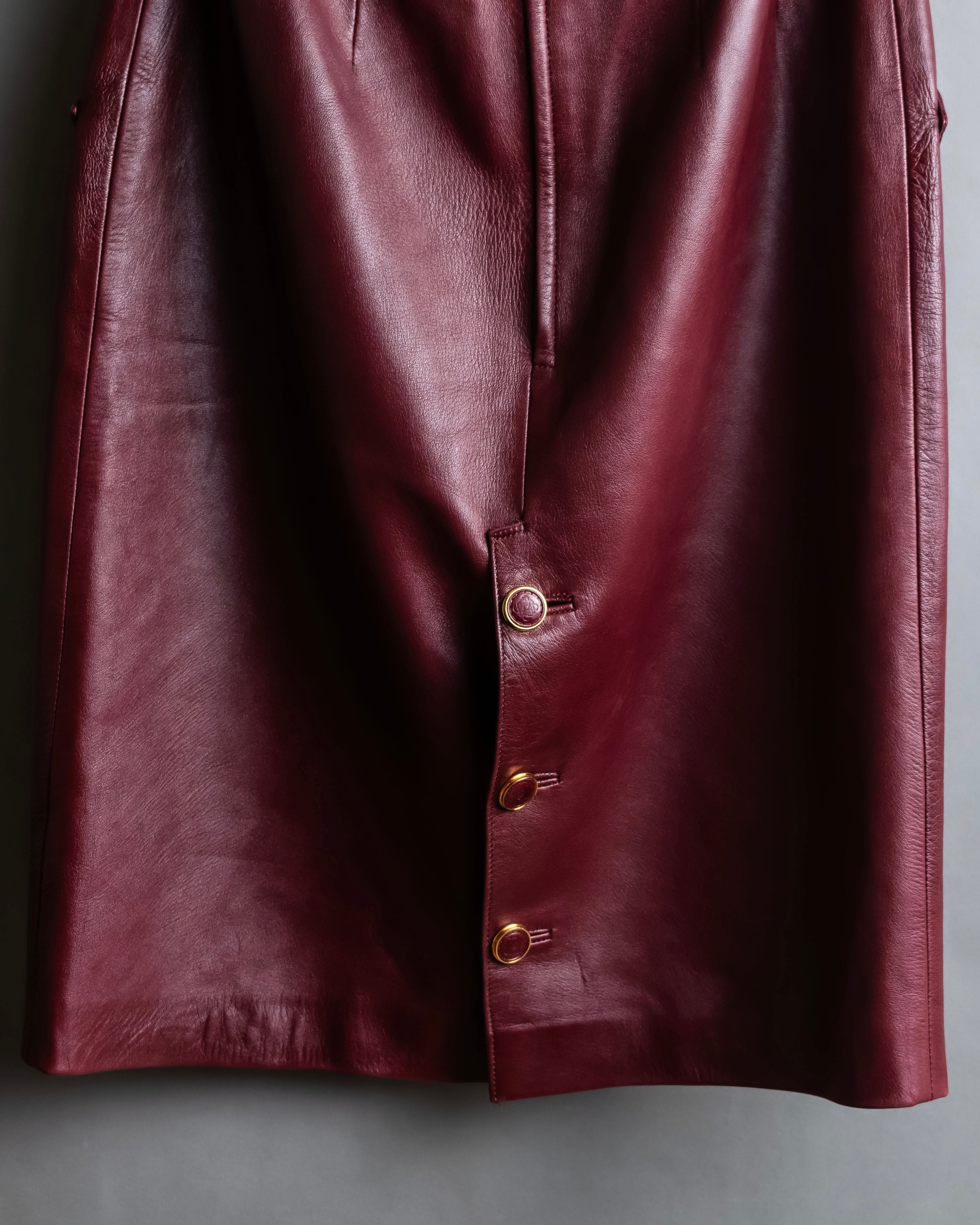 "LOEWE" Burgundy leather front button middle skirt