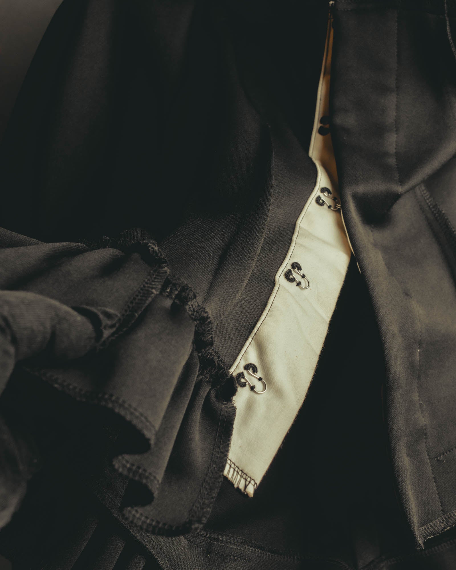 "COMME des GARÇONS" 00's Deconstructed nylon jacket
