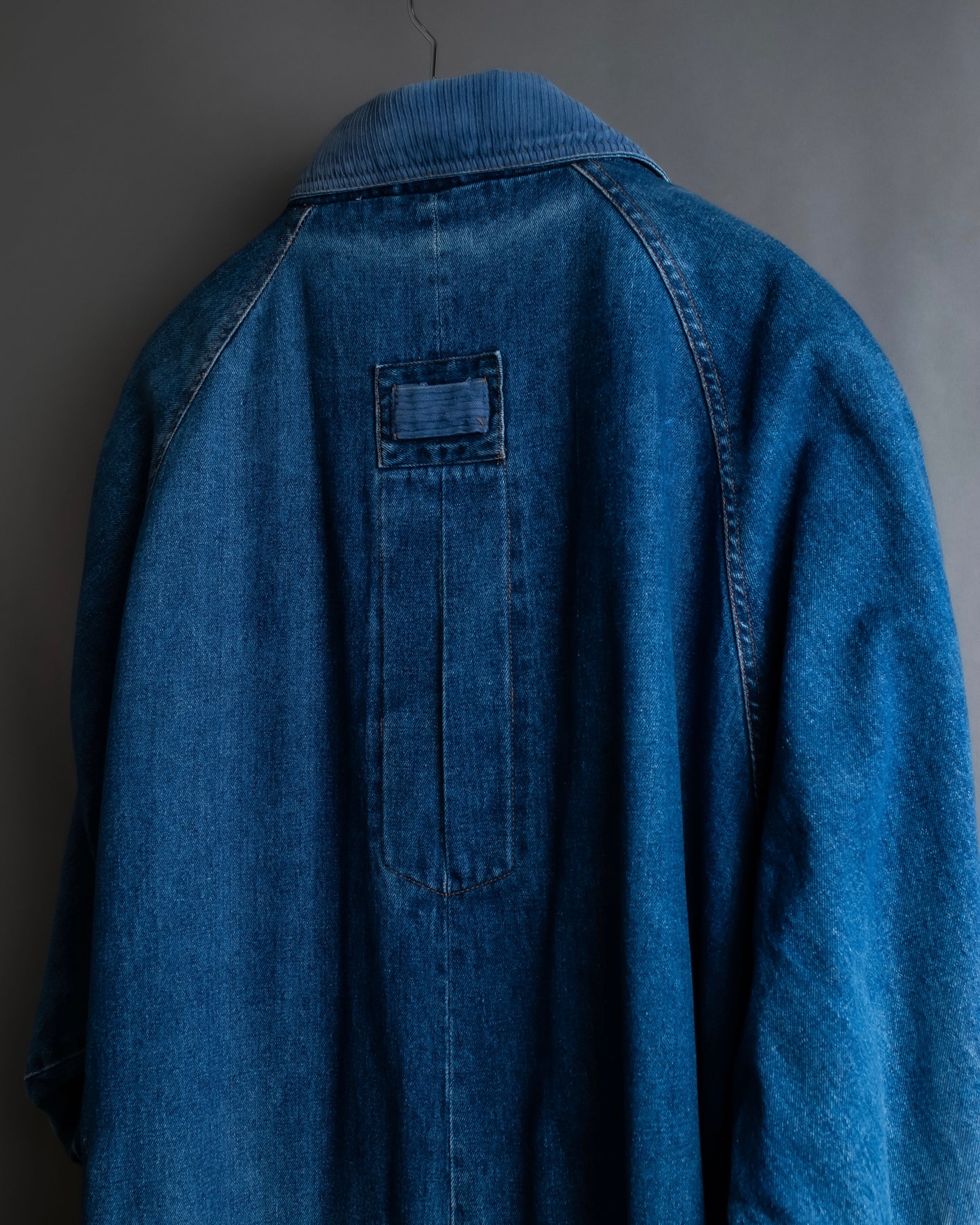 "Vintage gathered sleeve design denim long coat"