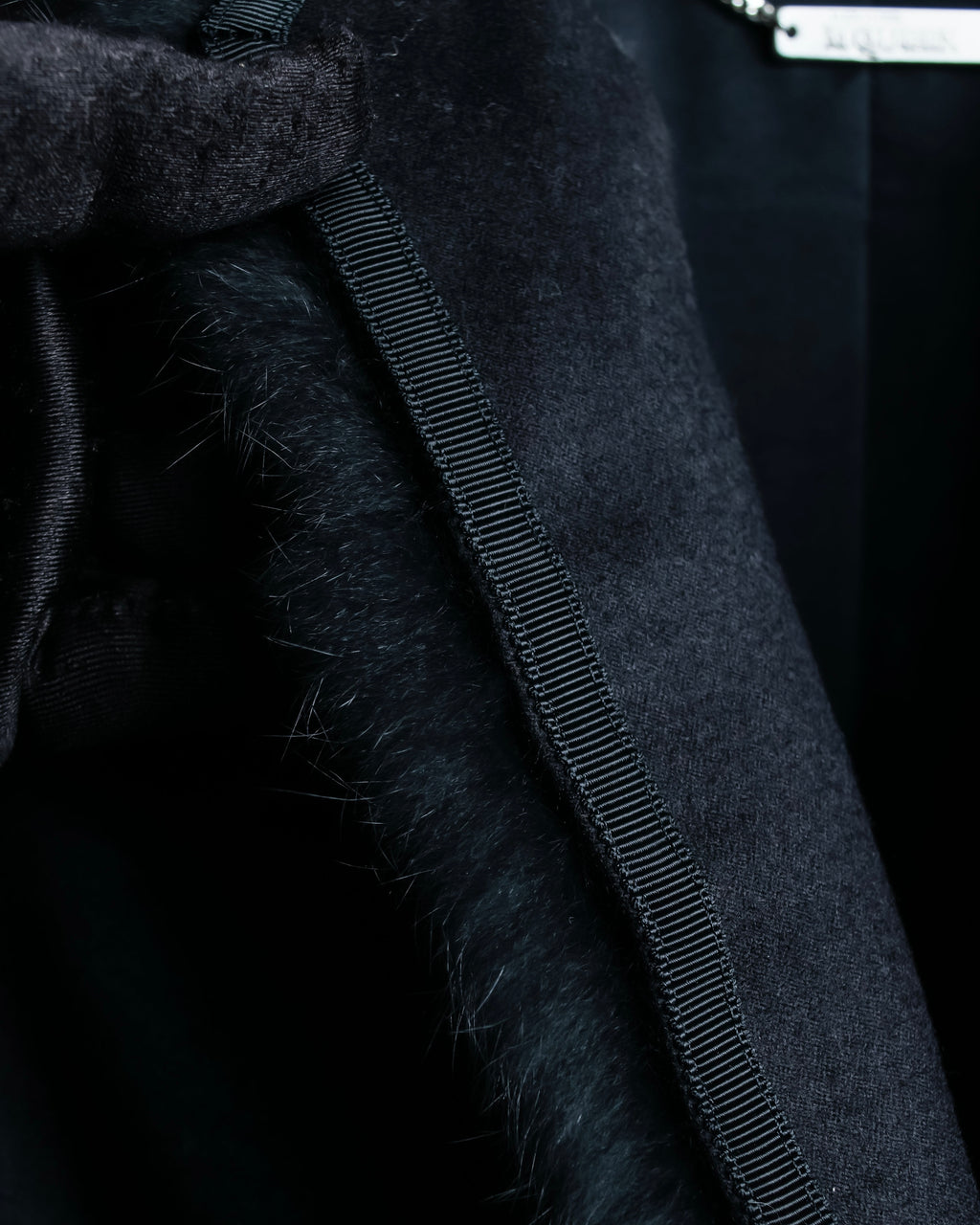 "Alexandar McQueen" Fur trimmed design shaped tailored jacket