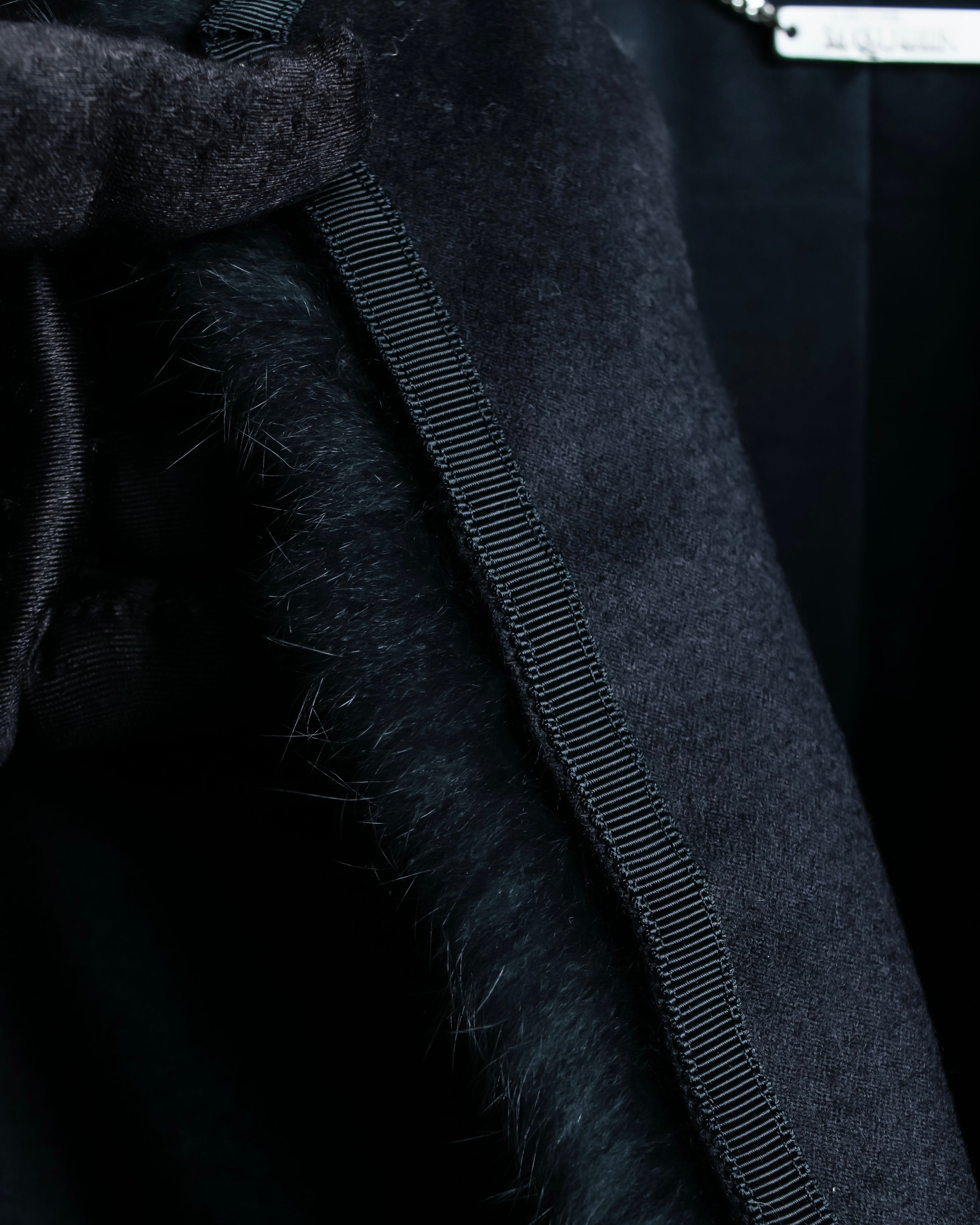 "Alexandar McQueen" Fur trimmed design shaped tailored jacket