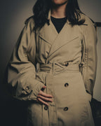 –SPECIAL– “BOTTEGA VENETA” 2020-21AW Sculptural cape-sleeve belted trench coat