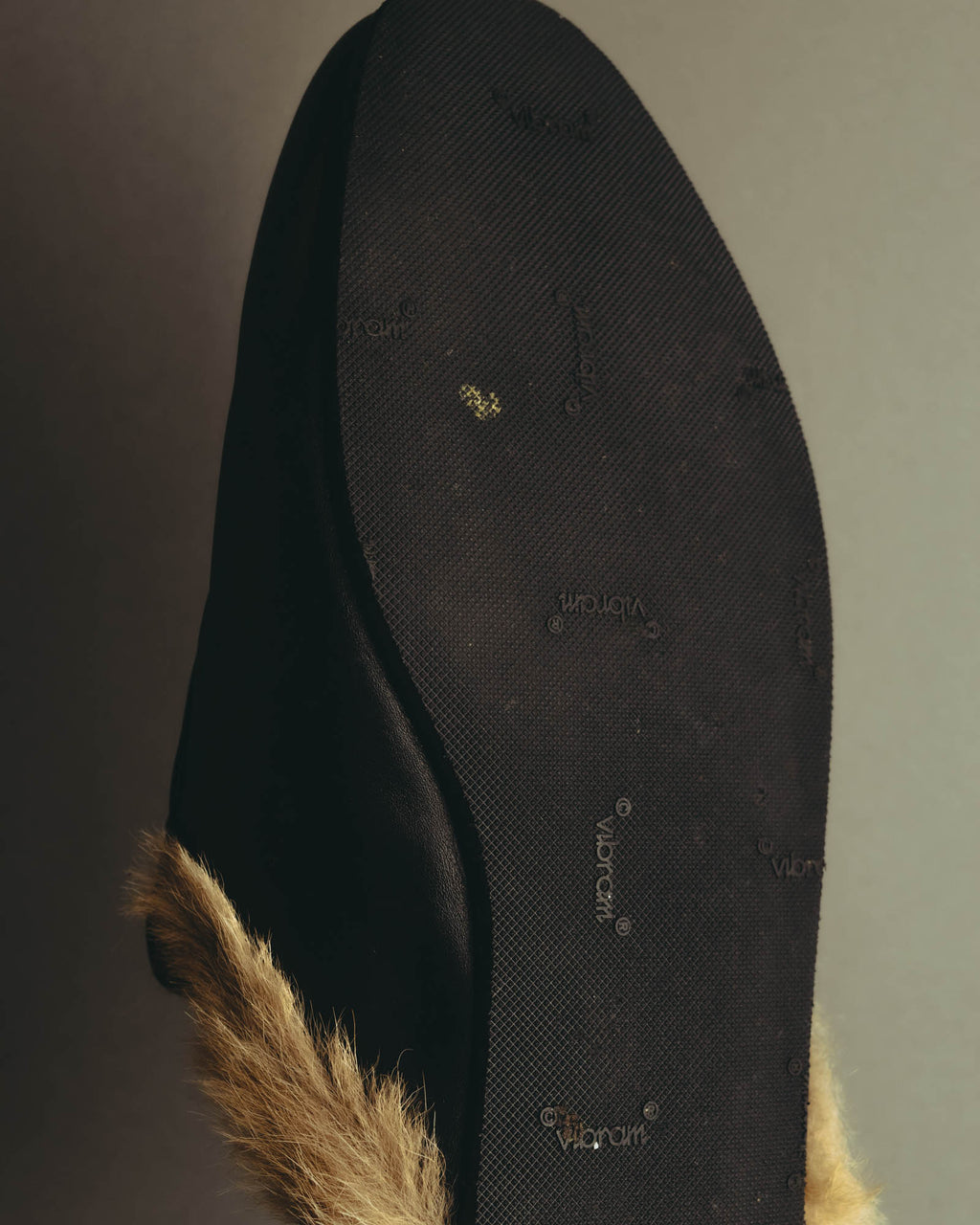 "GUCCI" 2010's Fur lined horsebit leather loafer mule