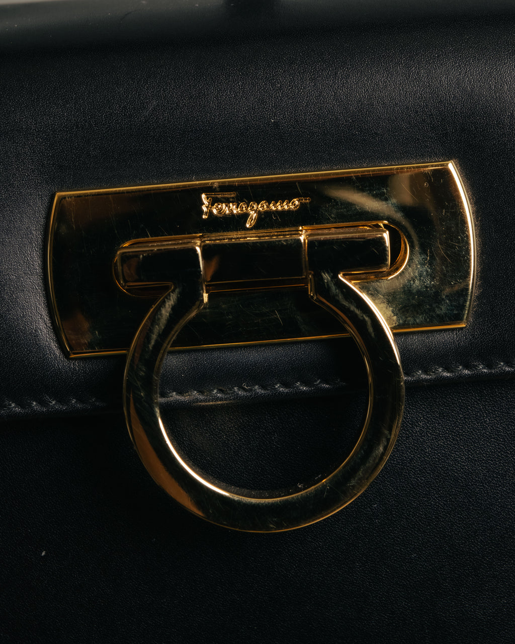“Salvatore Ferragamo” 90’s-00’s Gancini top handle box calf bag