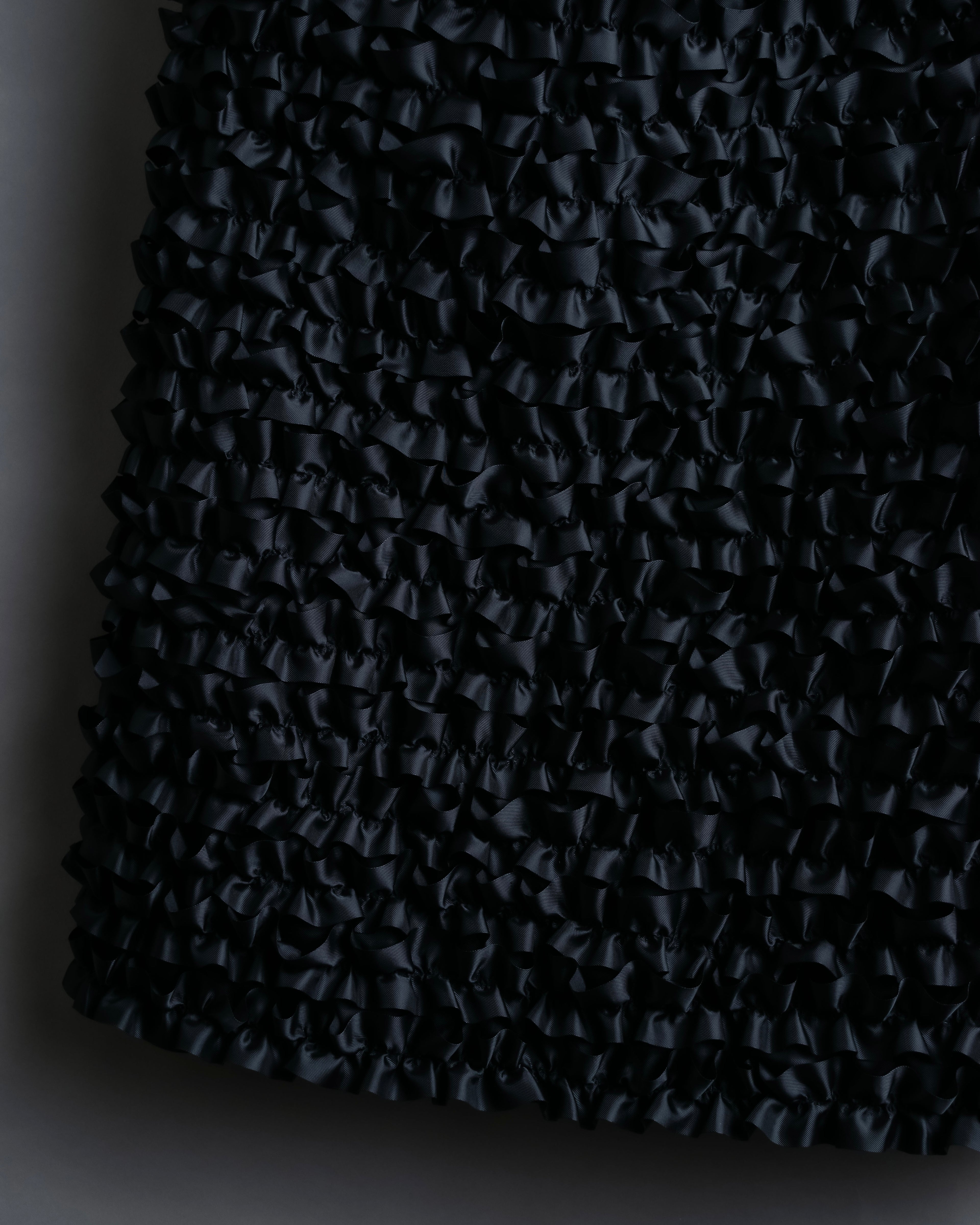 “tricot COMME des Garçons AD1999" Ribbon designed long skirt