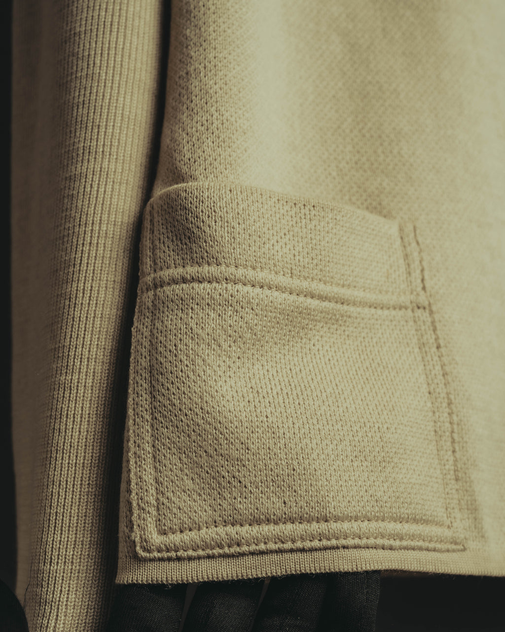“Salvatore Ferragamo” 90’s-00’s Virgin wool raglan-sleeve cardigan jacket