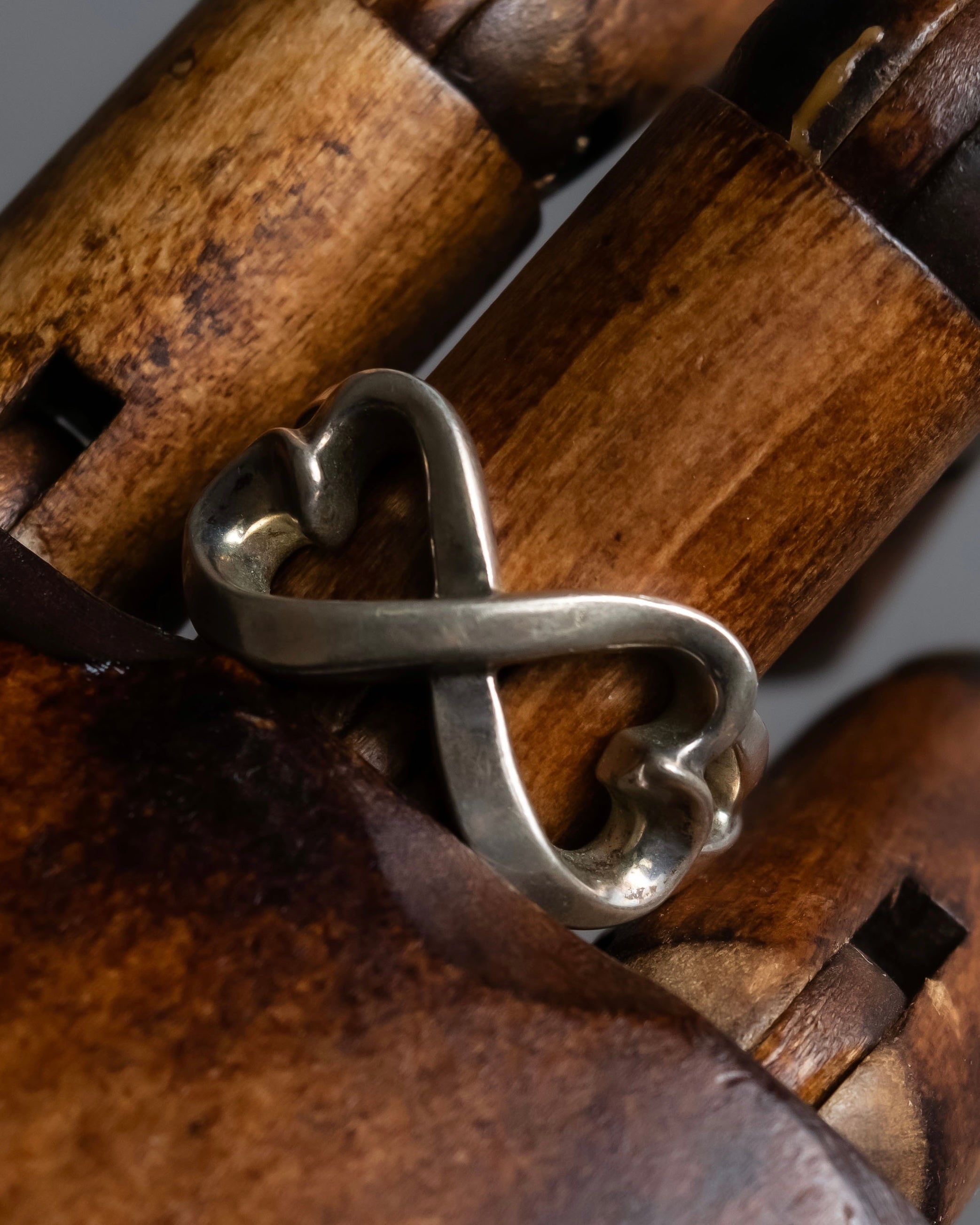 "Tiffany&Co" Double loving heart design silver ring
