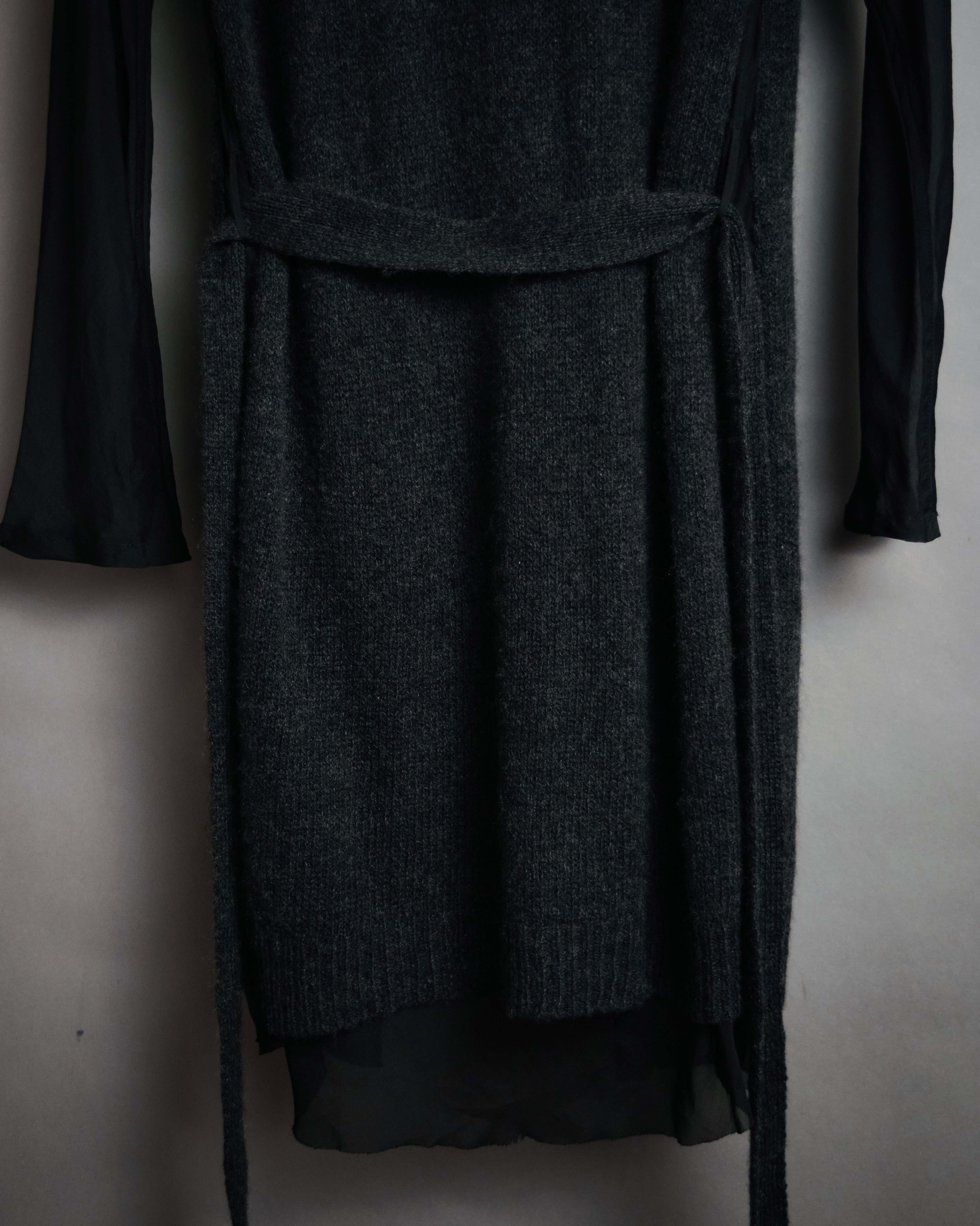 “DRIES VAN NOTEN” 90’s–Early 00’s Cashmere and silk layered belted cardigan