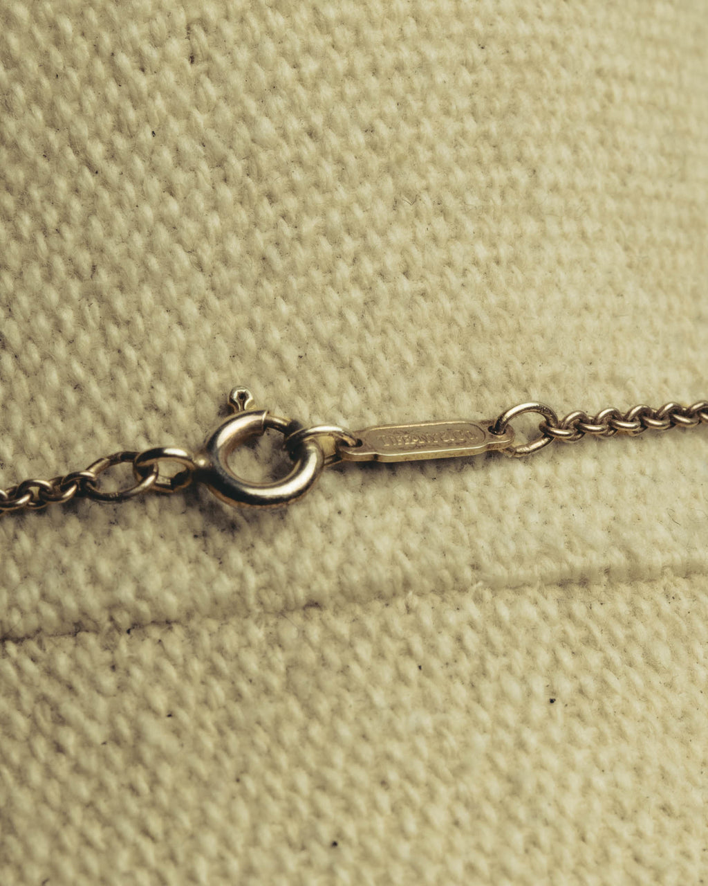 "Tiffany & Co." 80's-90's Sculptural triple bow necklace