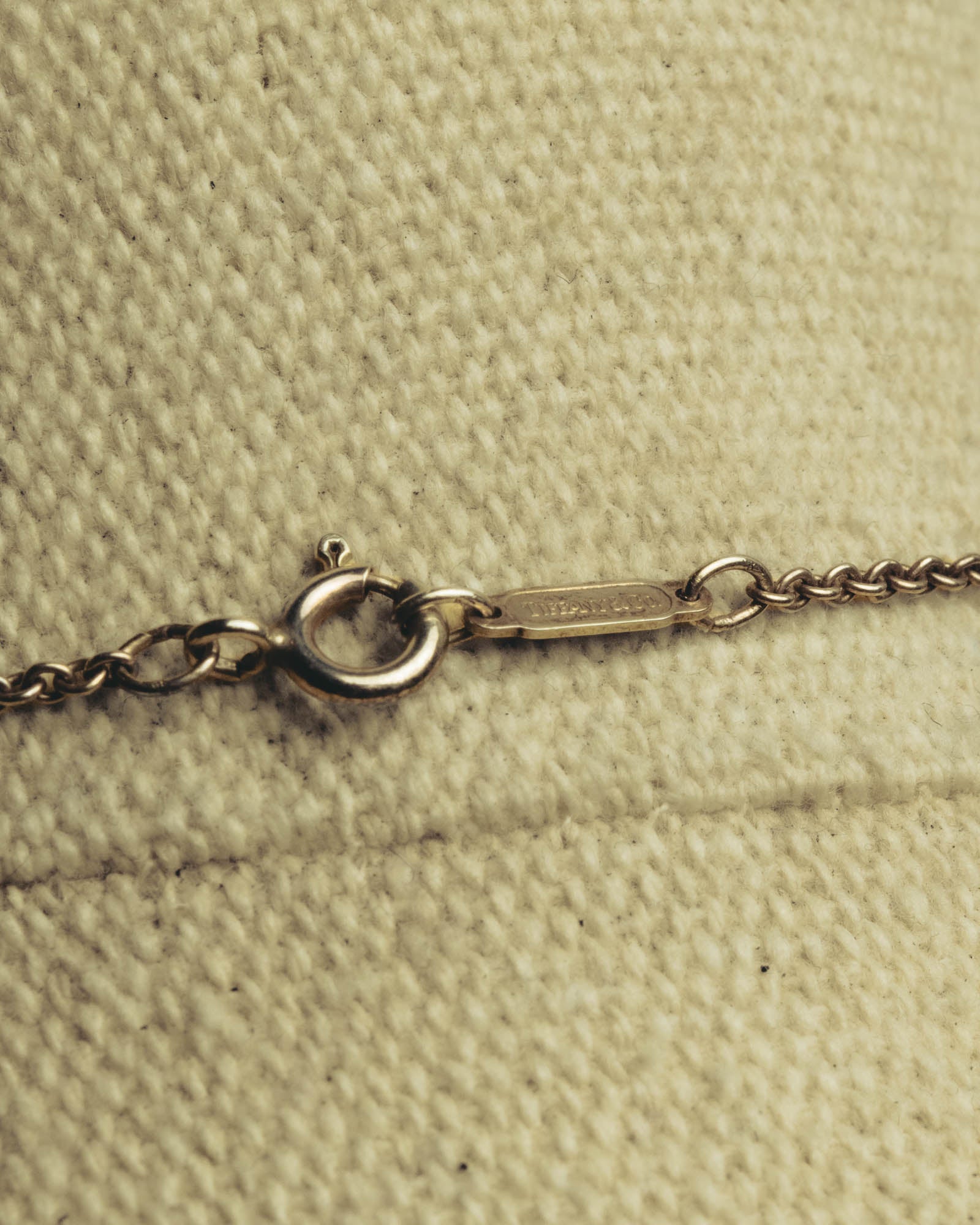 "Tiffany & Co." 80's-90's Sculptural triple bow necklace