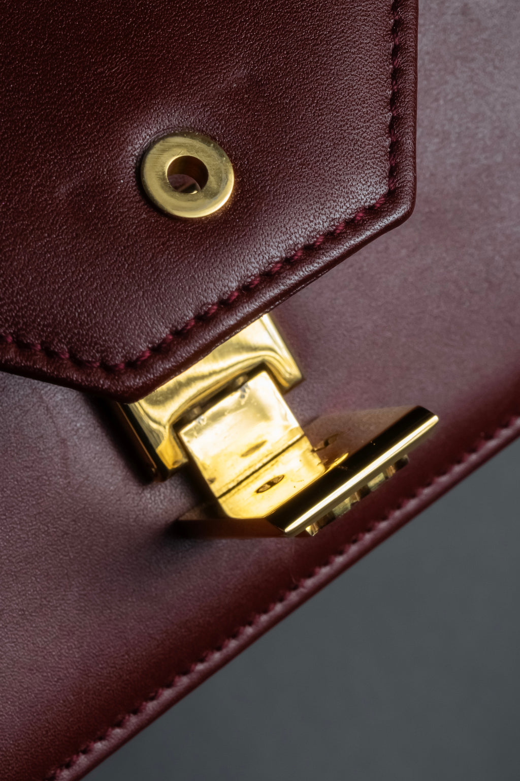 "Cartier" Les Must de Cartier geometric design shoulder bag