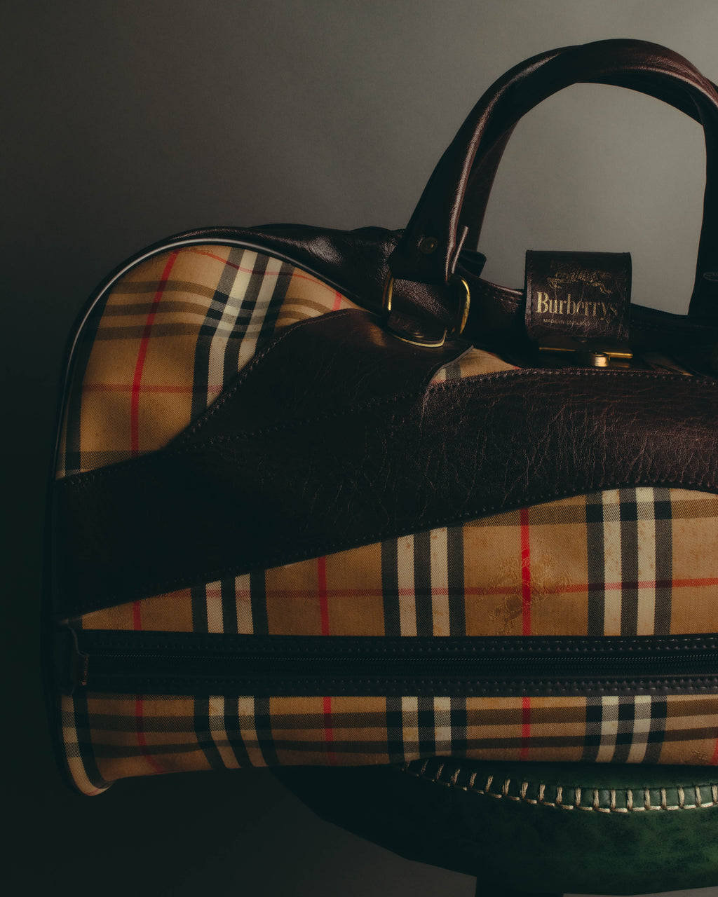 -SPECIAL- "Burberrys" 80's-90's Classic check textured leather boston bag