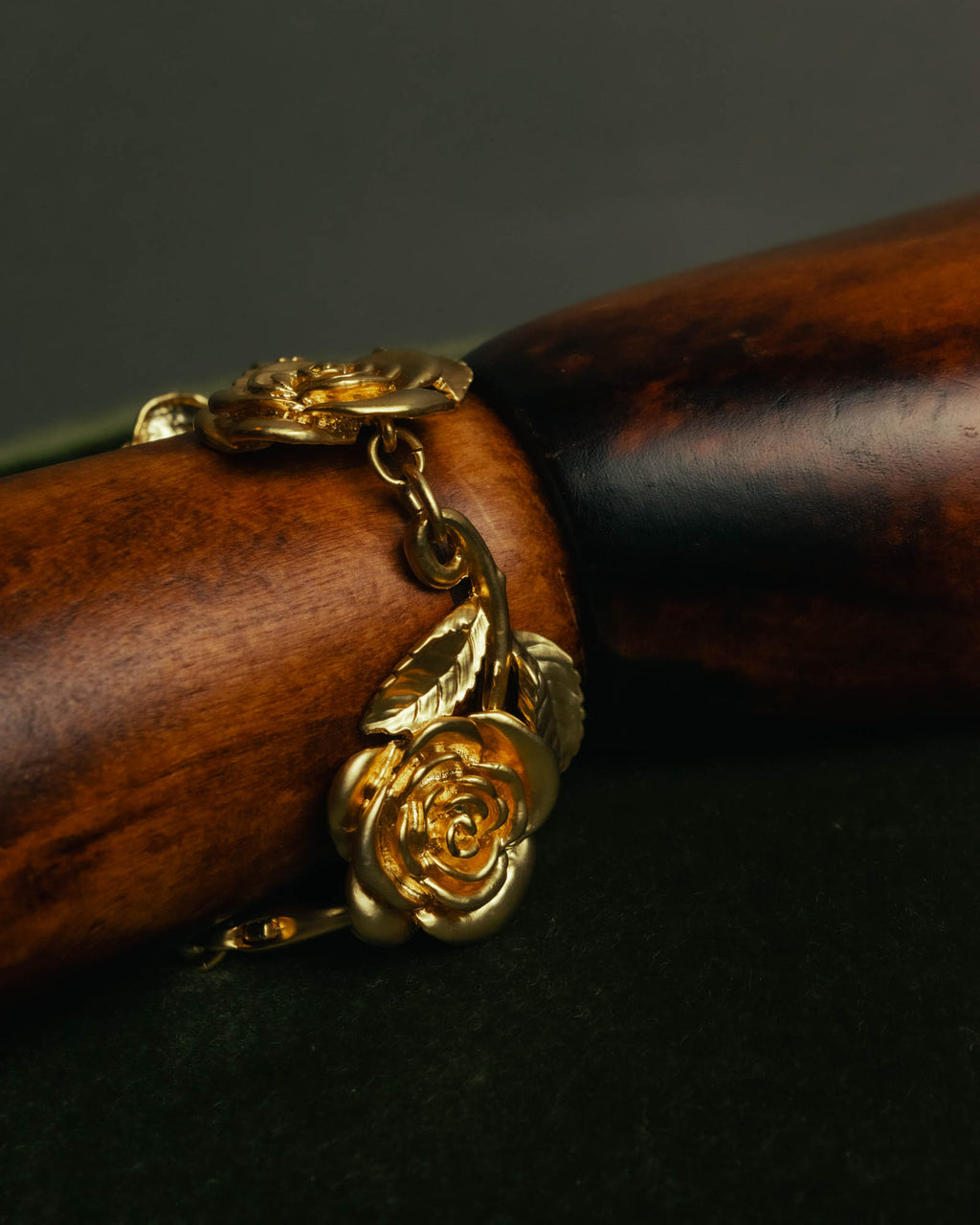 “KENZO” 90’s-00’s sculptural rose motif bracelet