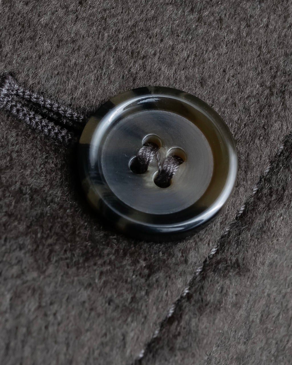 "Max Mara" Diagonal front button design stand collar jacket