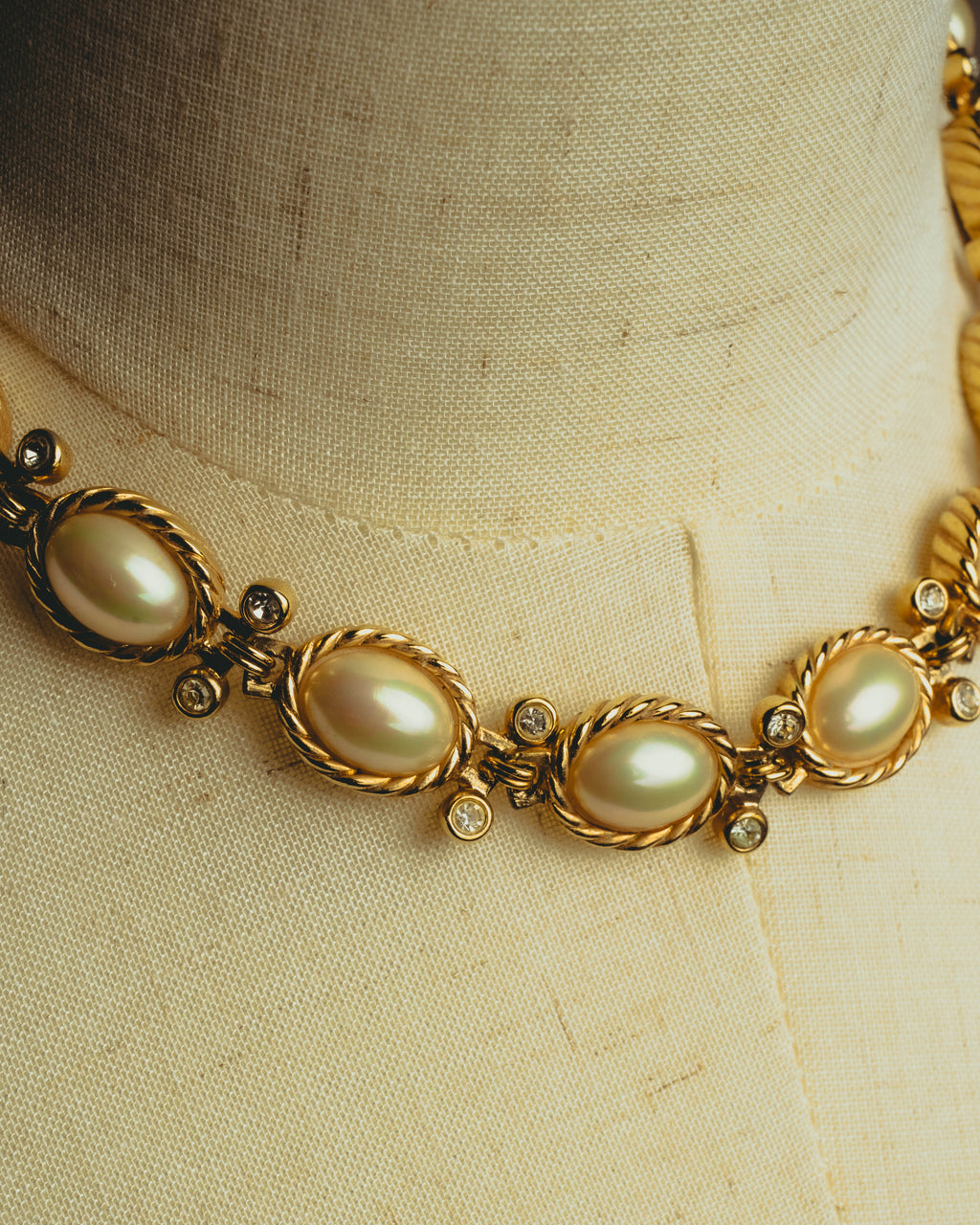 -SPECIAL- “Christian Dior” 70’s-80’s Faux pearl crystal statement necklace