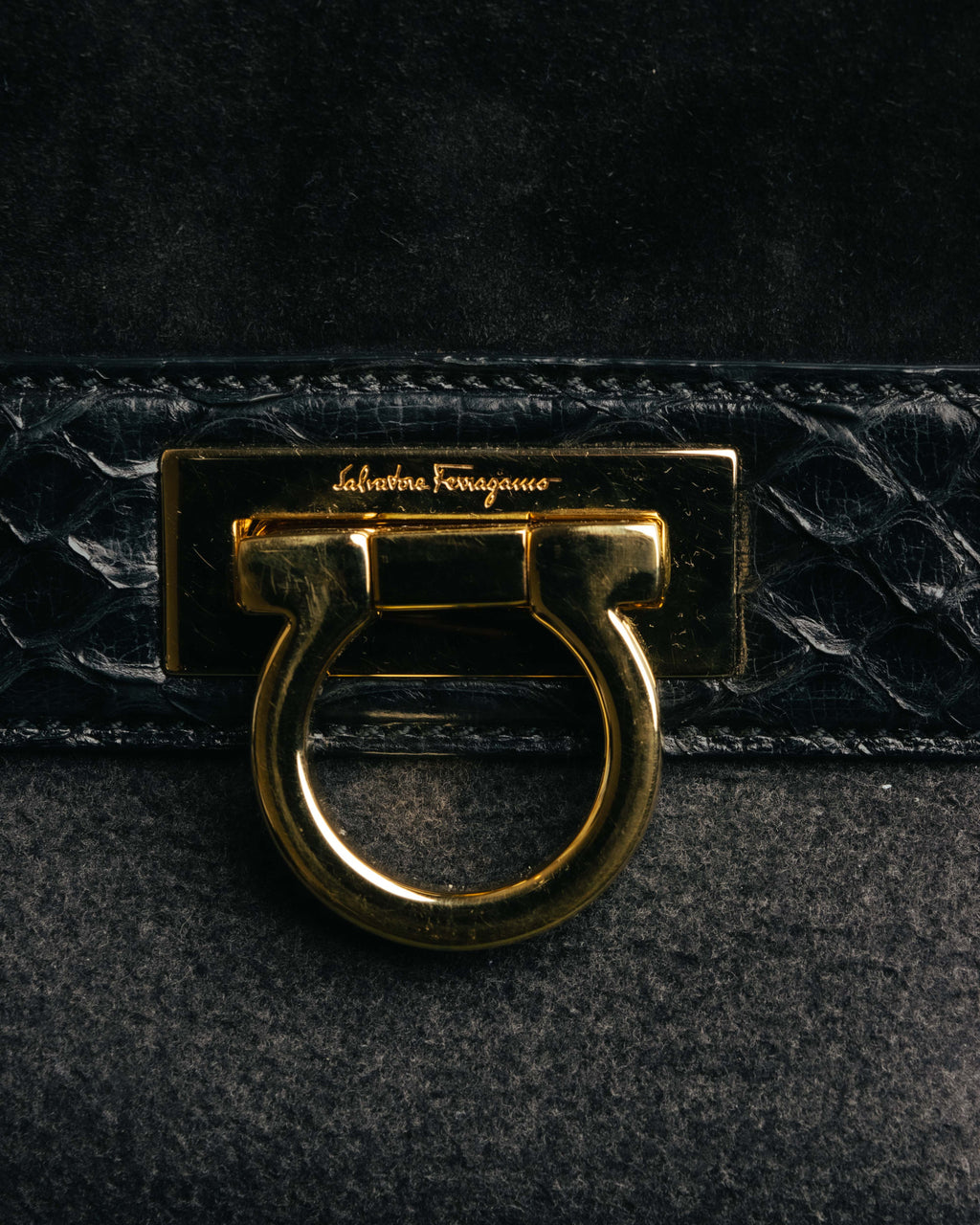 -SPECIAL- “Salvatore Ferragamo” 2019-21 Mixed material Sofia top handle bag